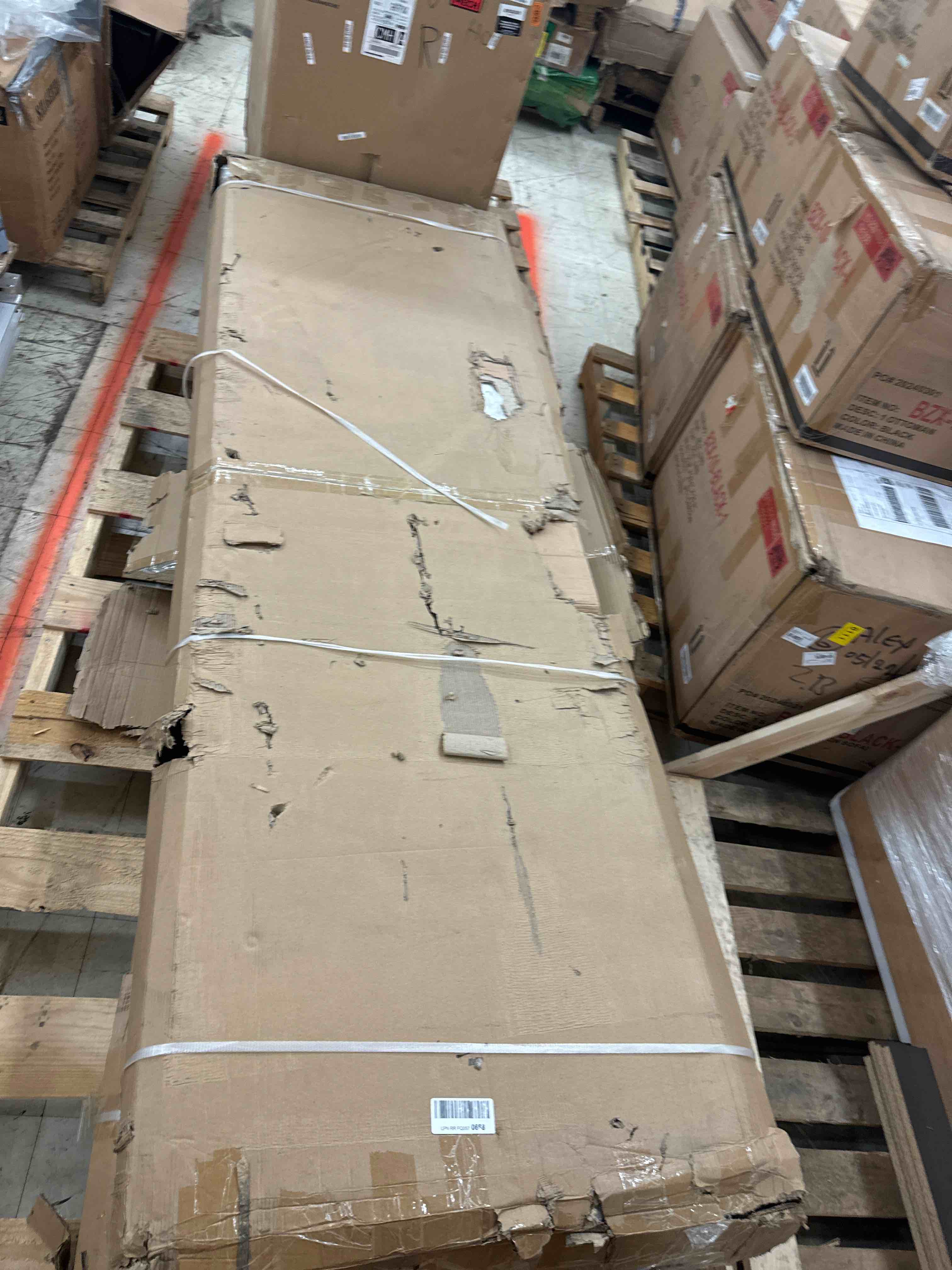 https://s3.amazonaws.com/lotting-images-prod/phillipi/YEL5873129_1721939226394.jpeg