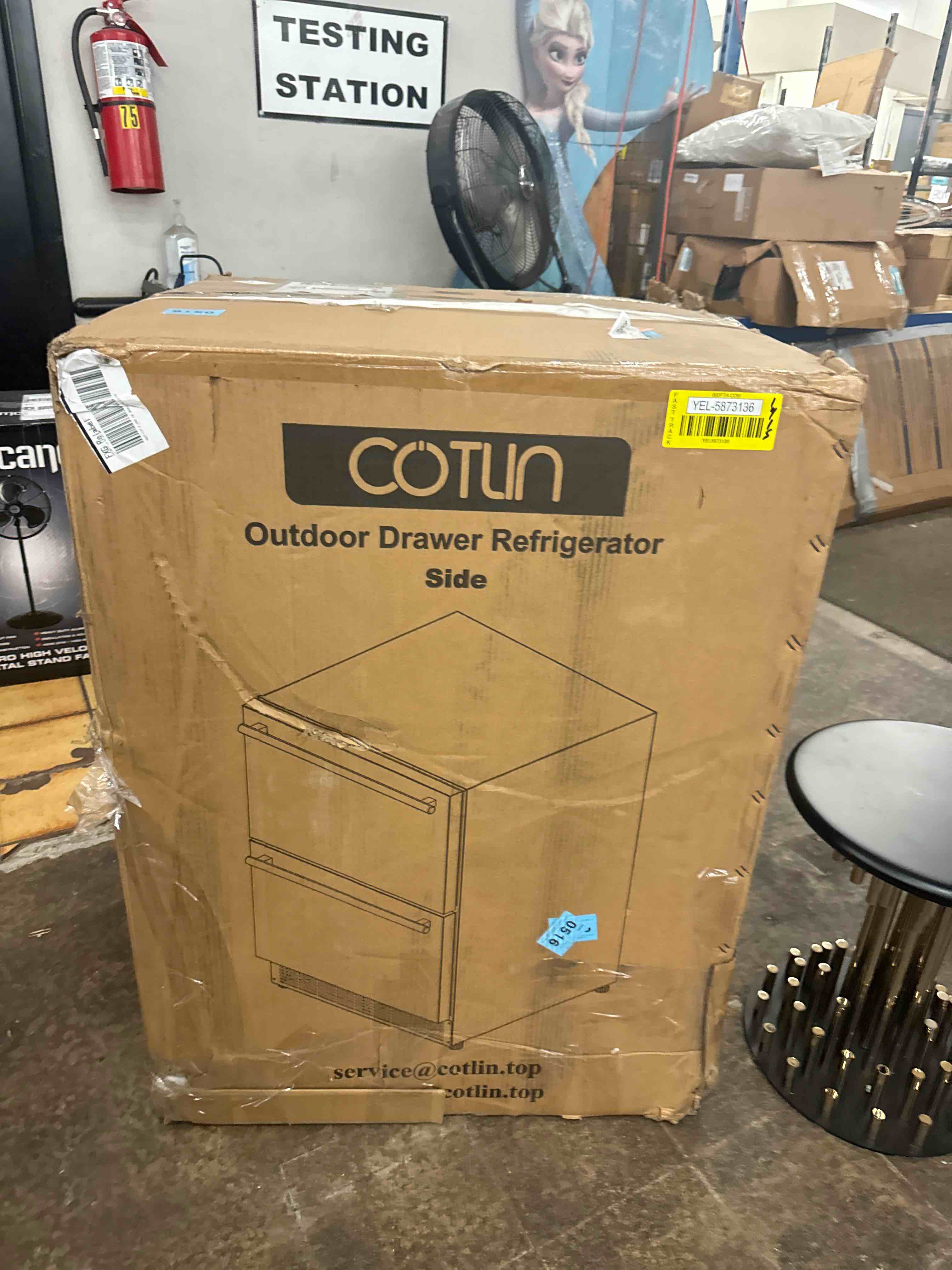 https://s3.amazonaws.com/lotting-images-prod/phillipi/YEL5873136_1721928513358.jpeg