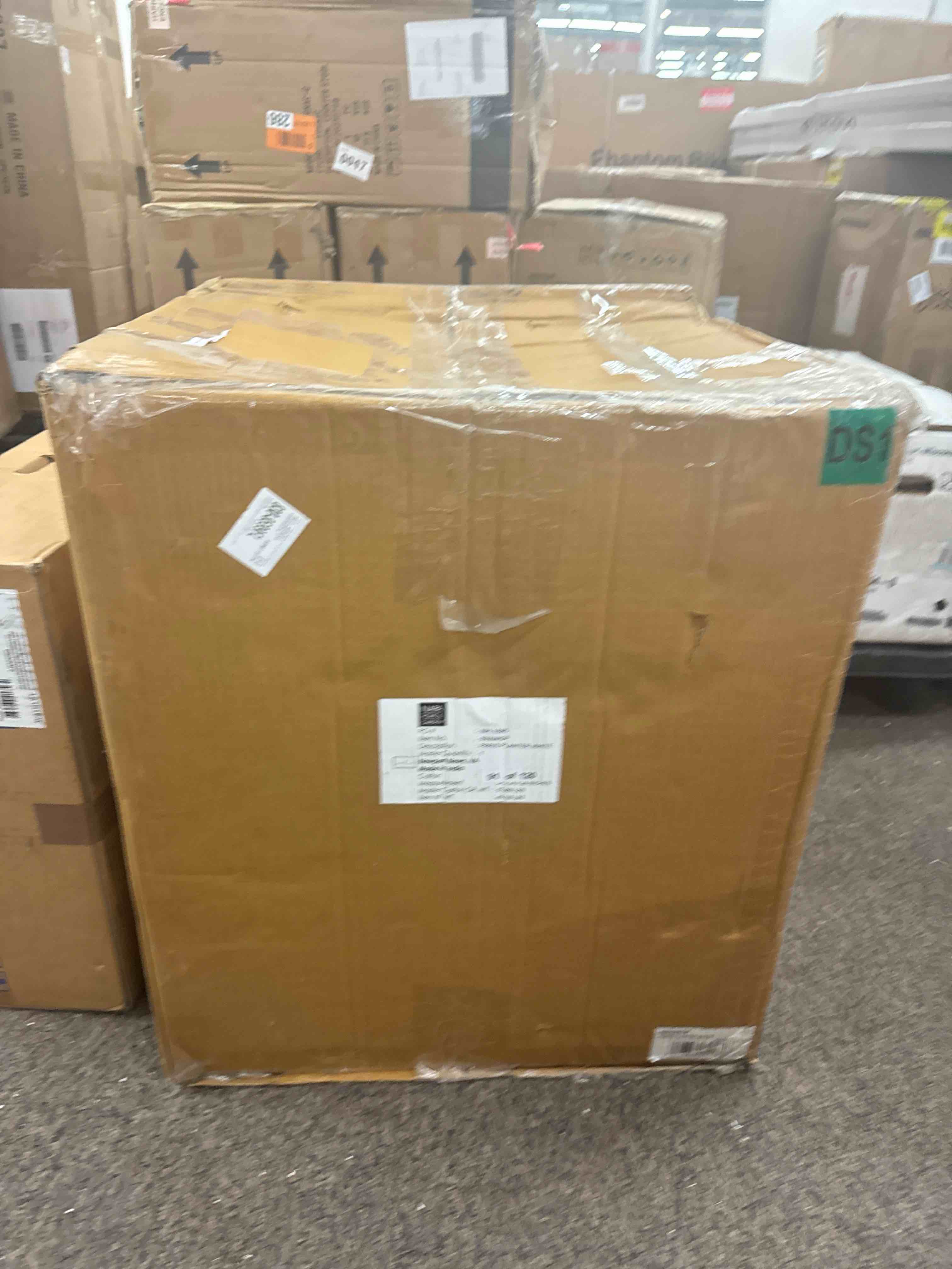 https://s3.amazonaws.com/lotting-images-prod/phillipi/YEL5873140_1721927558166.jpeg