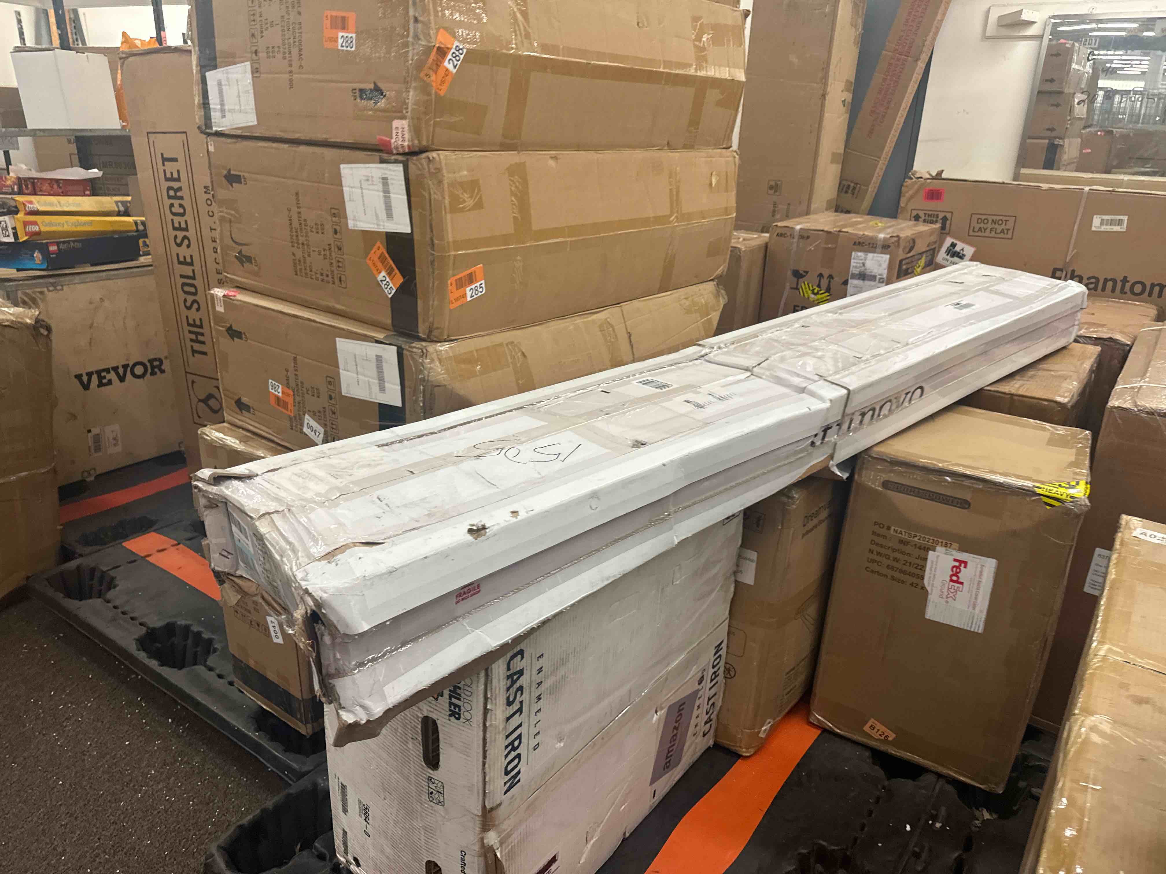 https://s3.amazonaws.com/lotting-images-prod/phillipi/YEL5873156_1721921418155.jpeg