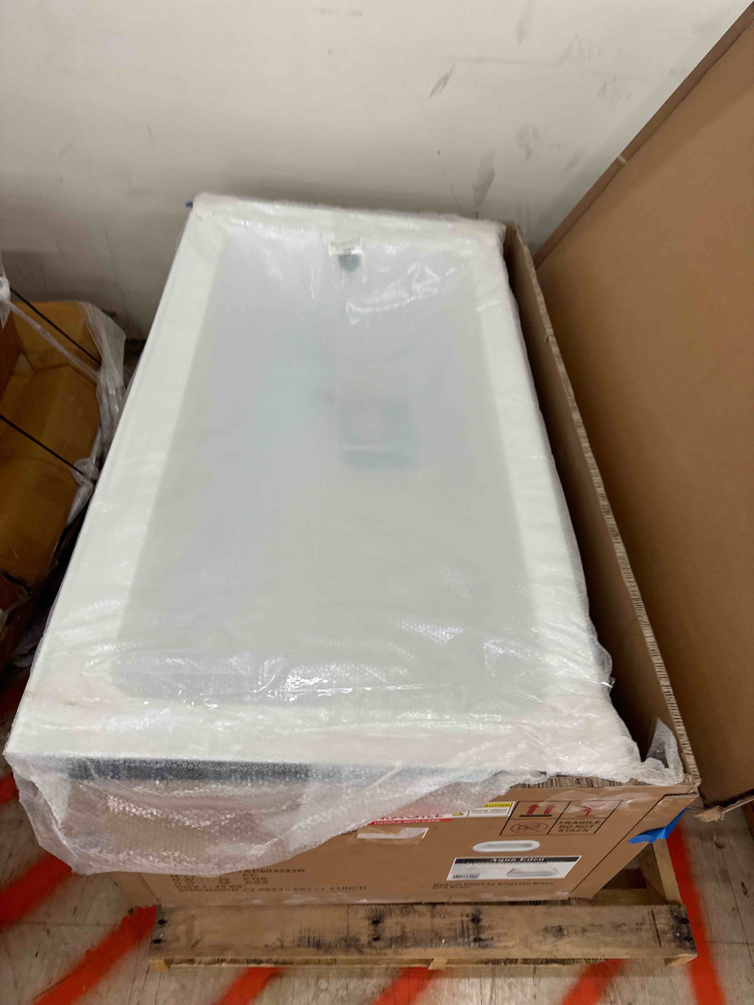 https://s3.amazonaws.com/lotting-images-prod/phillipi/YEL5873212_1722540791376.jpeg