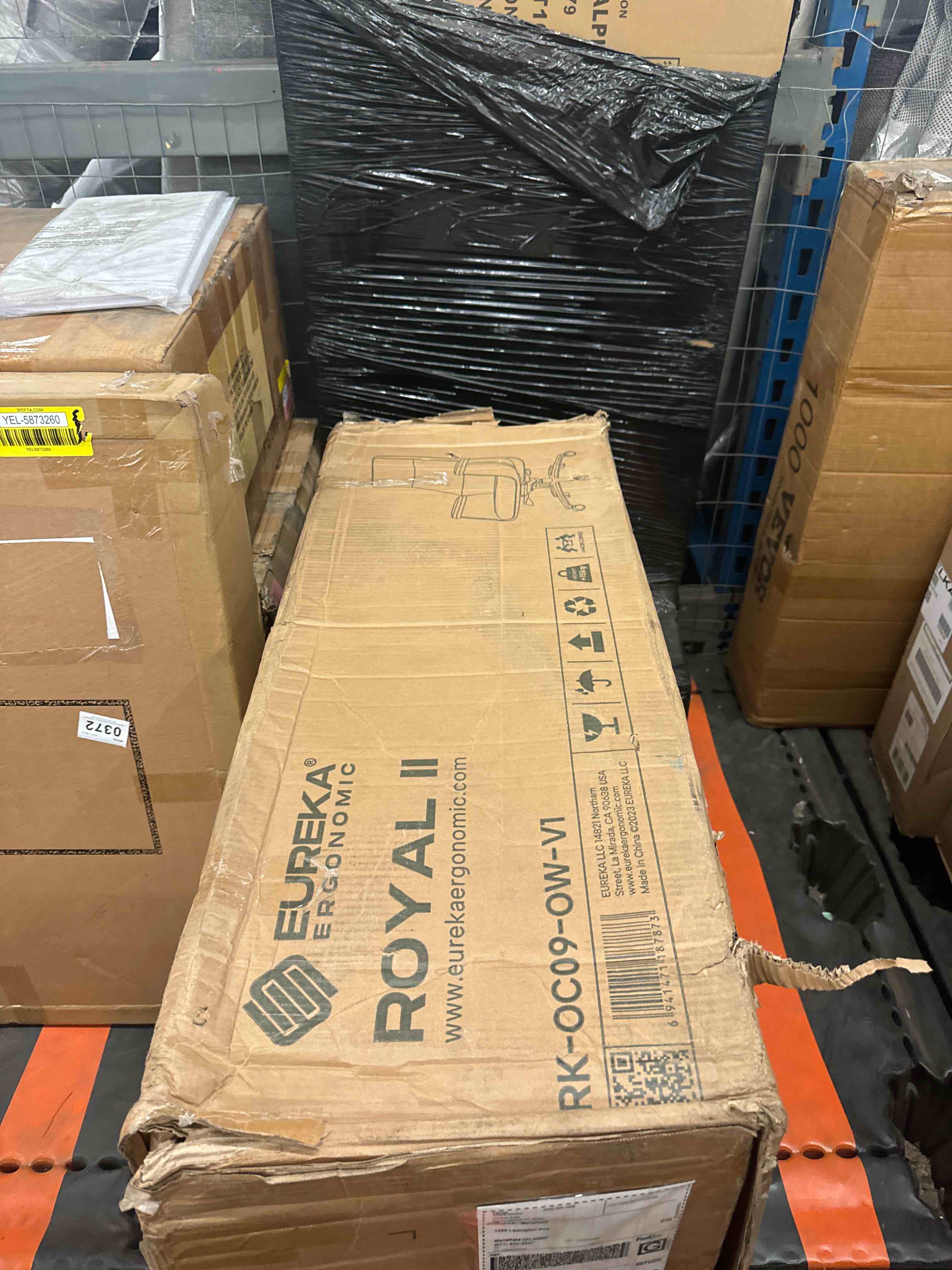 https://s3.amazonaws.com/lotting-images-prod/phillipi/YEL5873262_1723745236425.jpeg