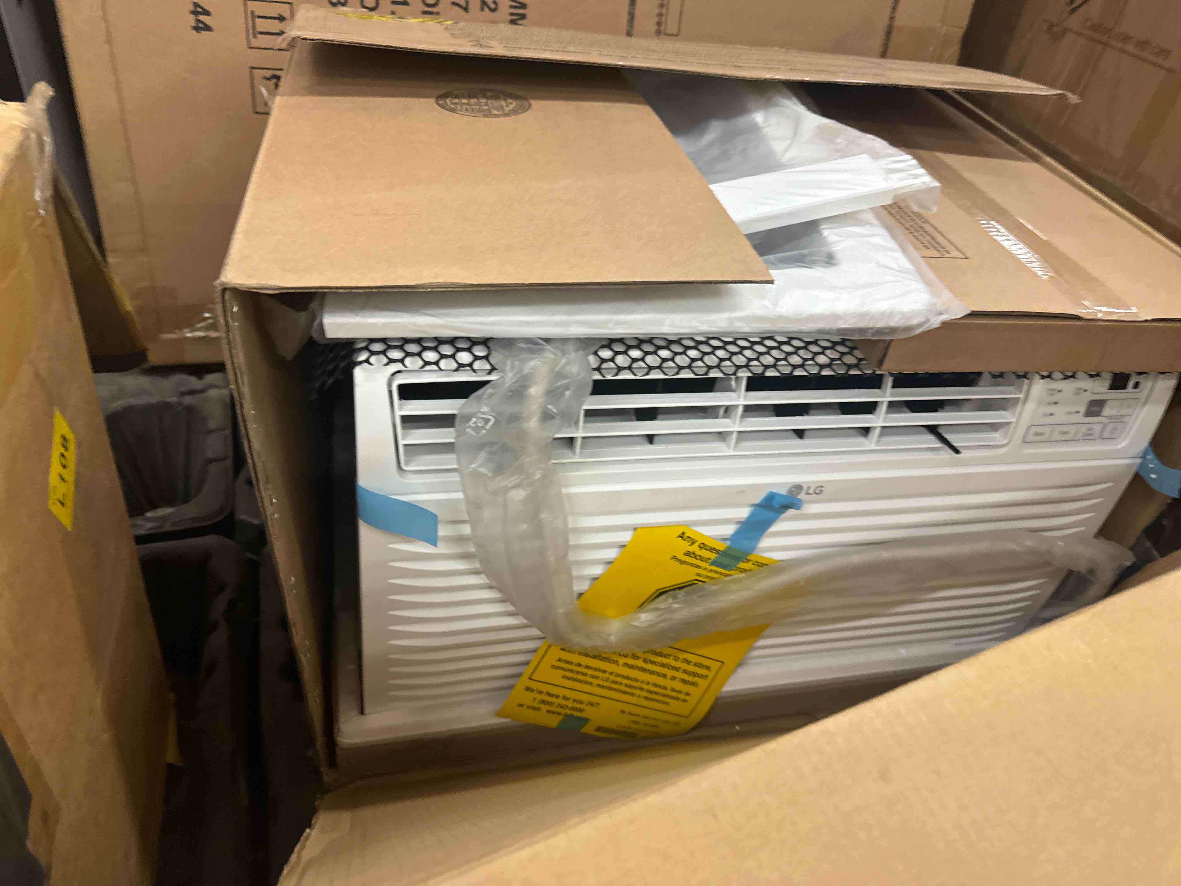 https://s3.amazonaws.com/lotting-images-prod/phillipi/YEL5873273_1723750599715.jpeg