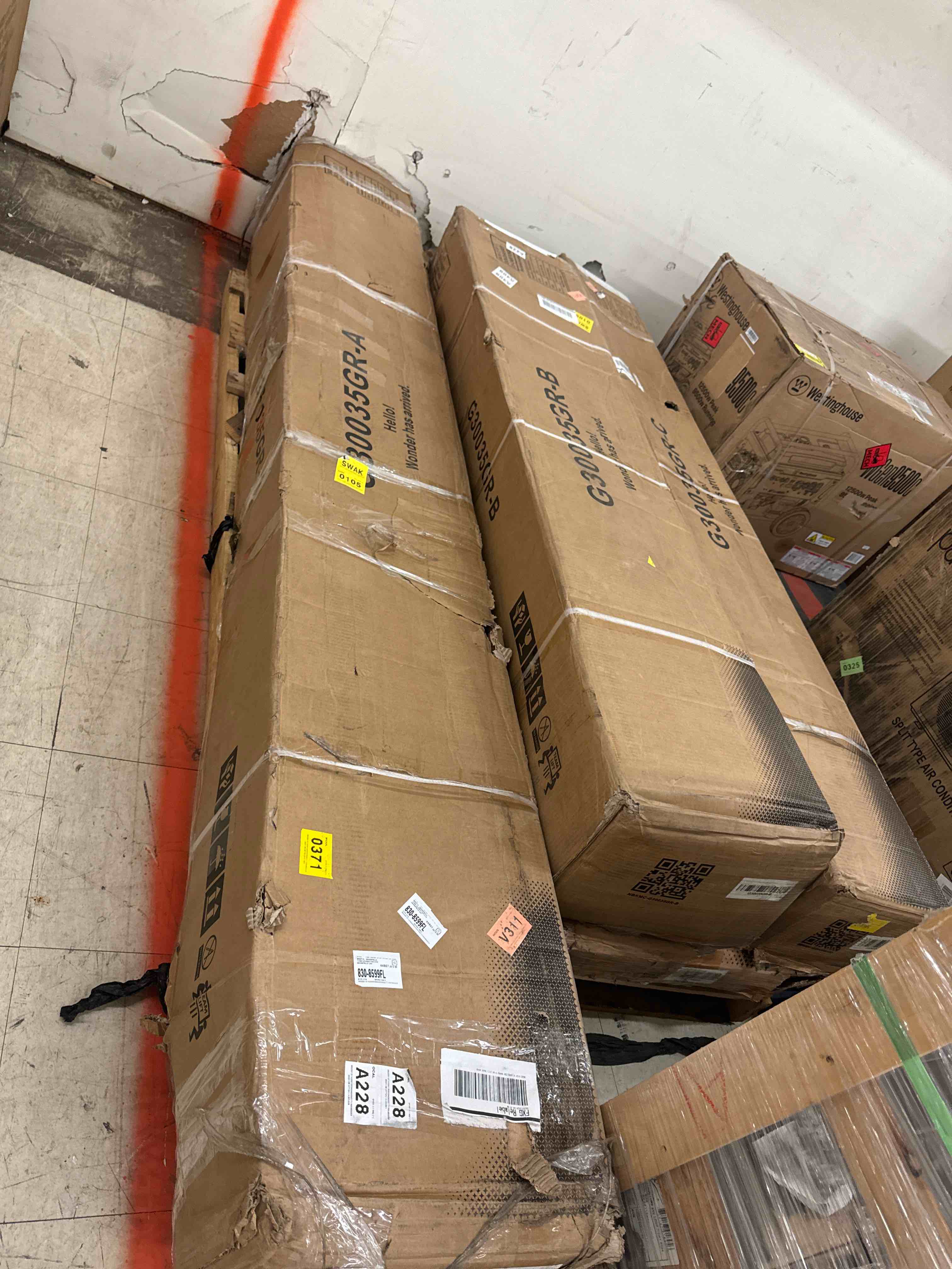 https://s3.amazonaws.com/lotting-images-prod/phillipi/YEL5873311_1724353501038.jpeg