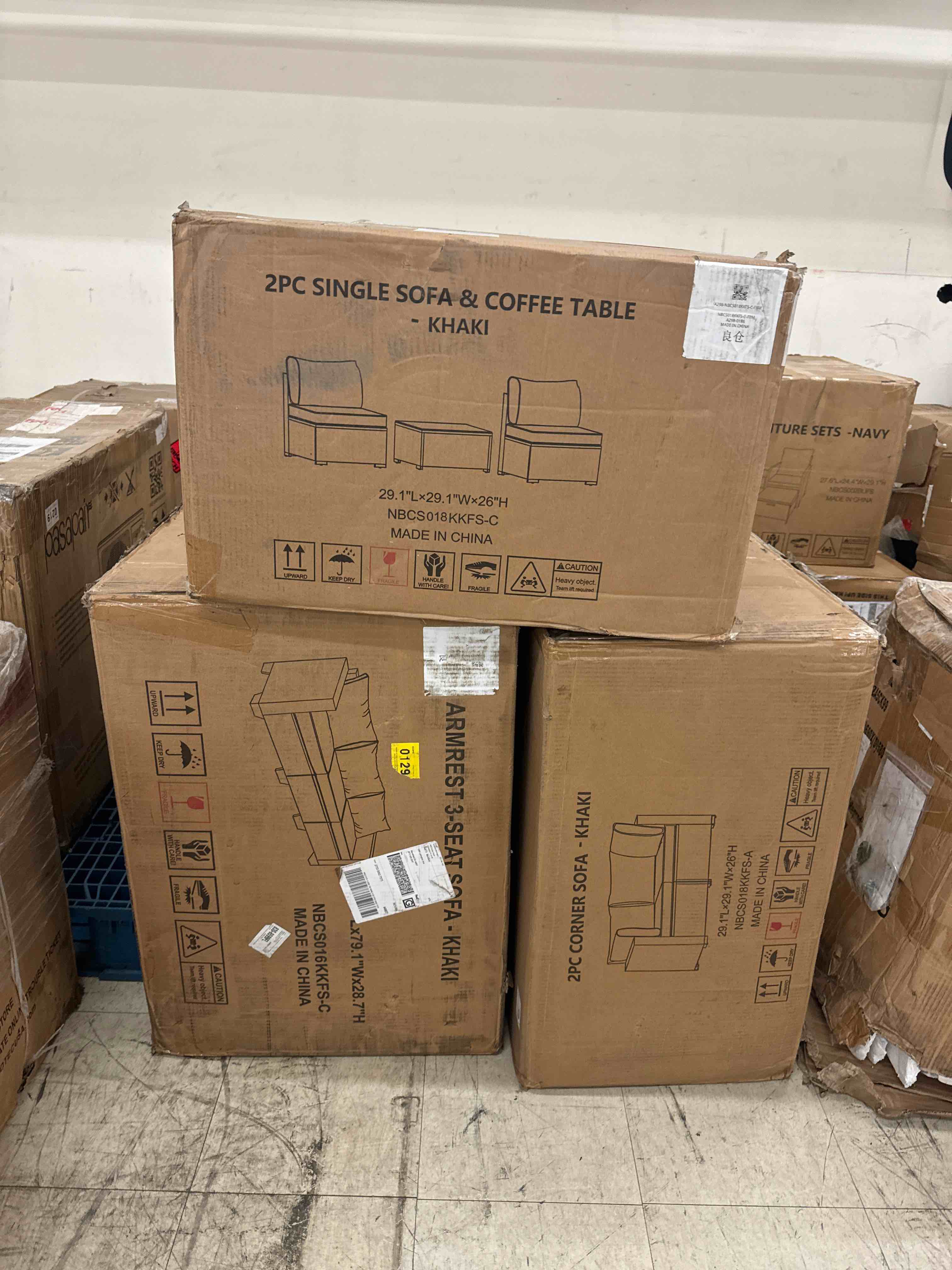 https://s3.amazonaws.com/lotting-images-prod/phillipi/YEL5873322_1724355646403.jpeg