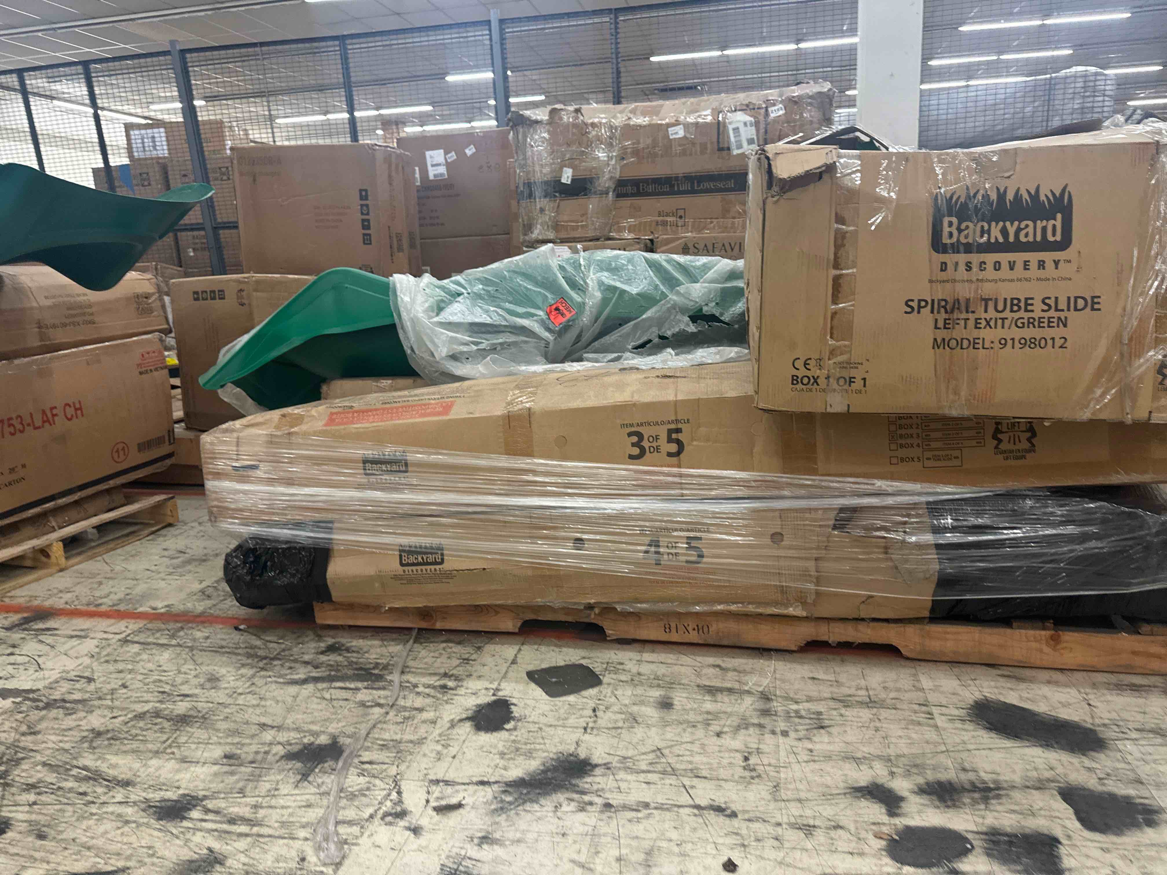 https://s3.amazonaws.com/lotting-images-prod/phillipi/YEL5873328_1724357448173.jpeg