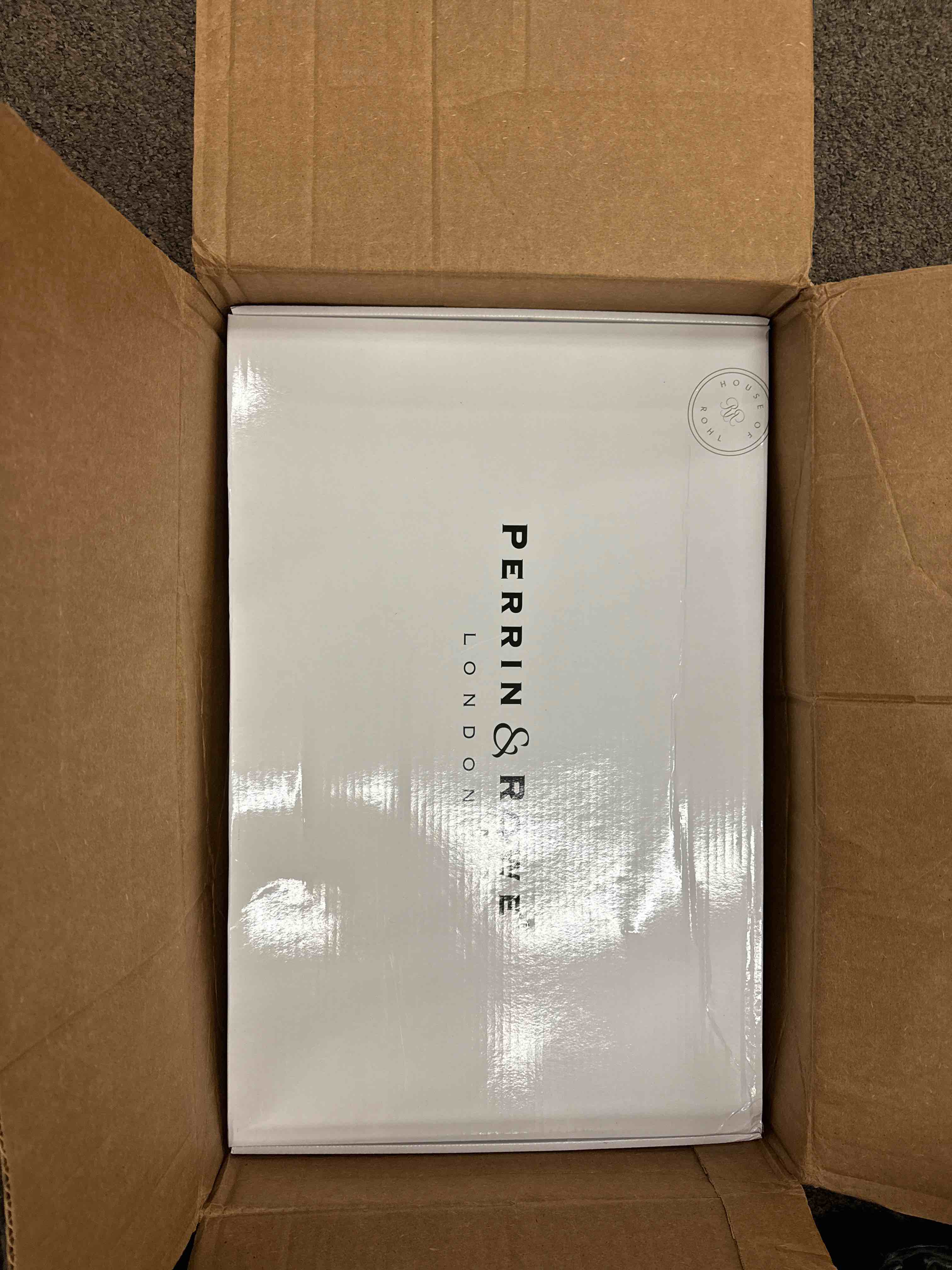 https://s3.amazonaws.com/lotting-images-prod/phillipi/YEL5873600_1732729136666.jpeg