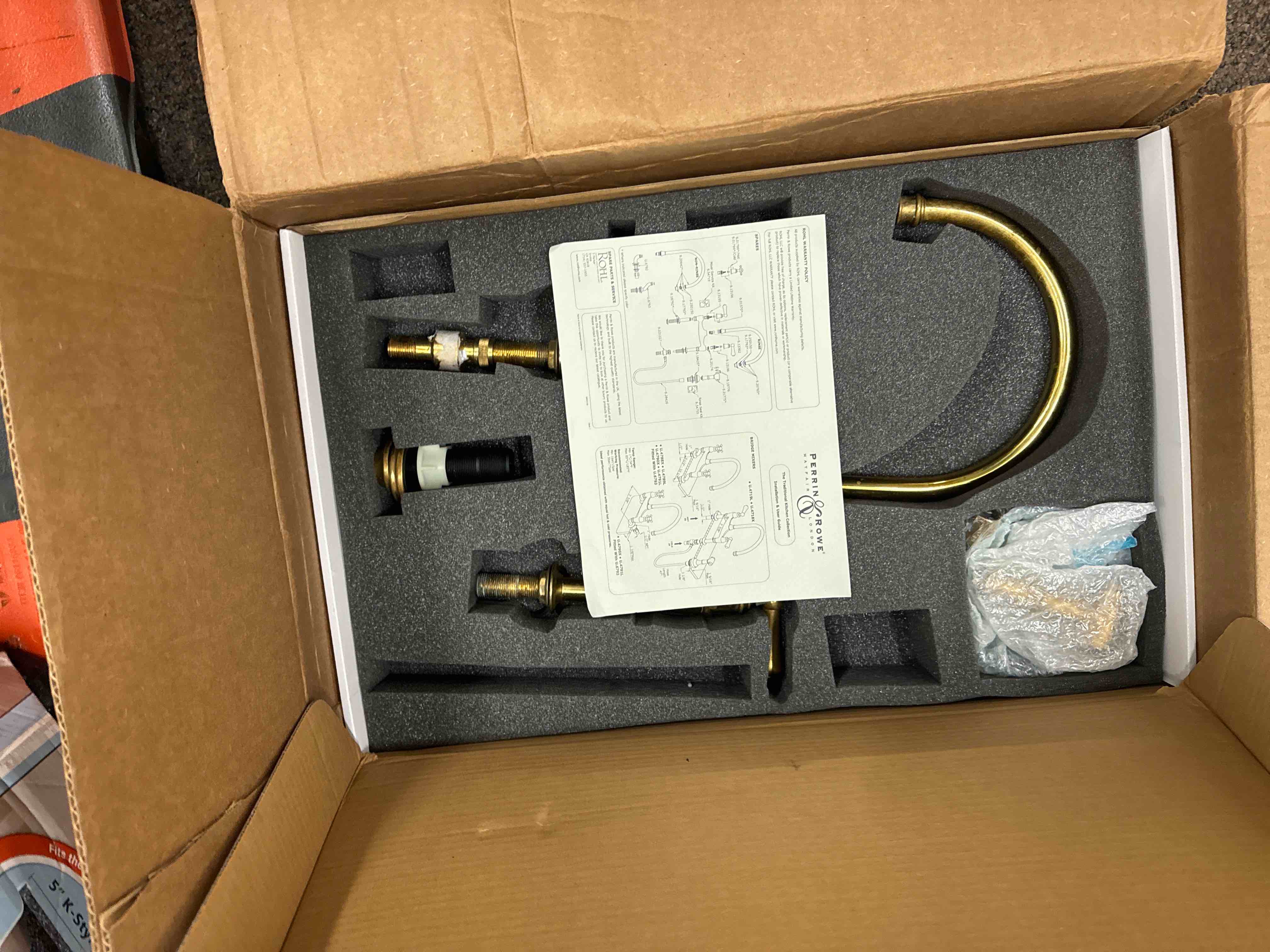 https://s3.amazonaws.com/lotting-images-prod/phillipi/YEL5873600_1732729178372.jpeg