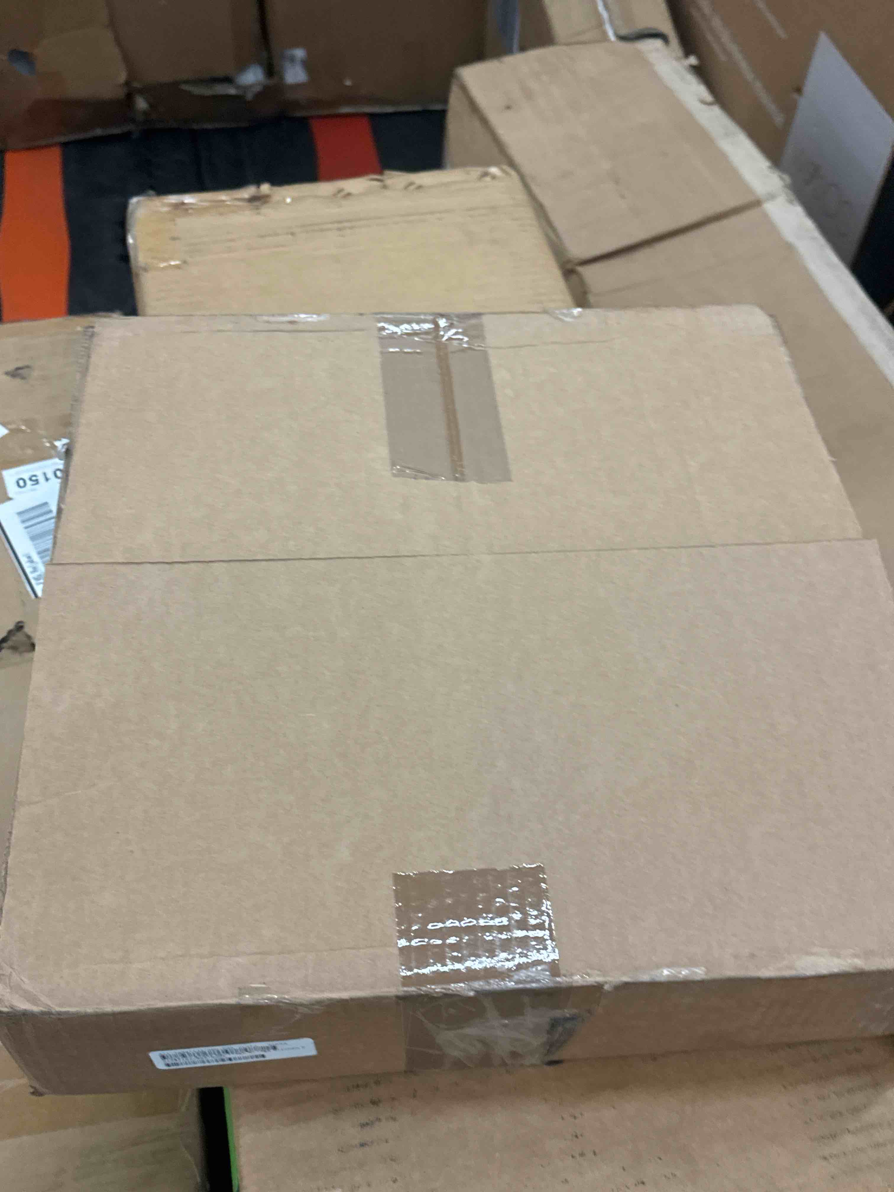 https://s3.amazonaws.com/lotting-images-prod/phillipi/YEL5873609_1732725046937.jpeg