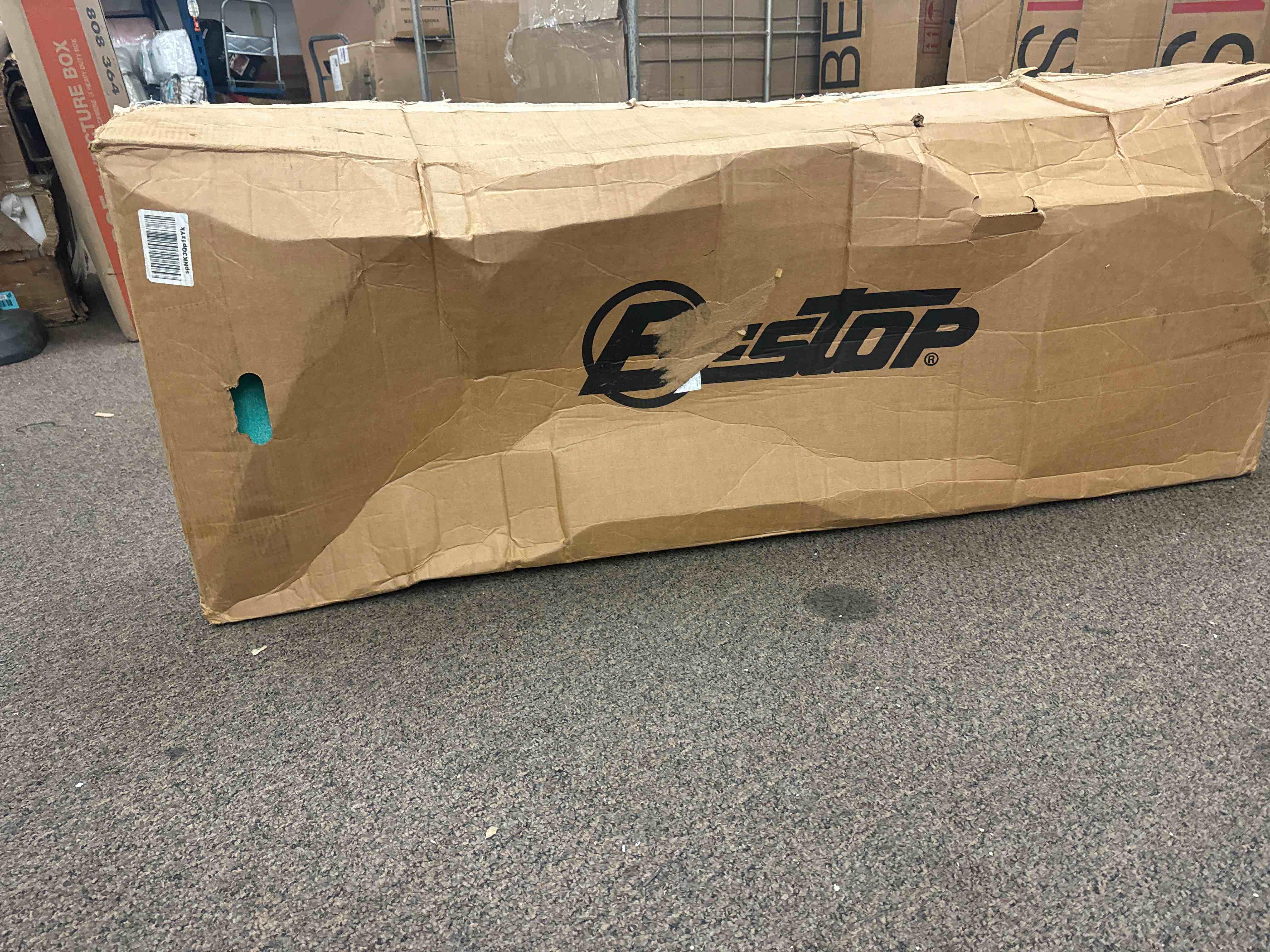 https://s3.amazonaws.com/lotting-images-prod/phillipi/YEL5873610_1732725589798.jpeg