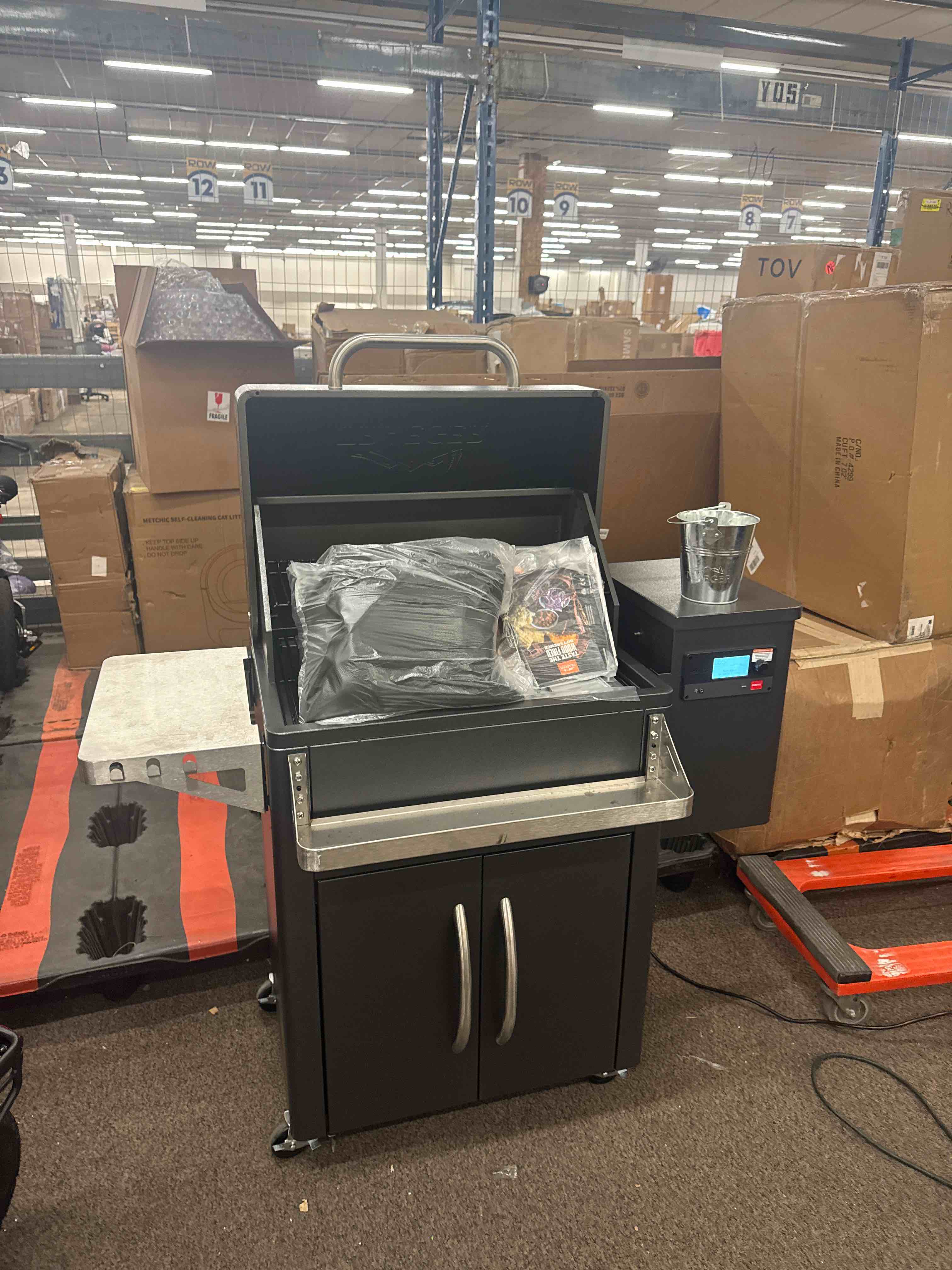 https://s3.amazonaws.com/lotting-images-prod/phillipi/YEL5873658_1737046178250.jpeg