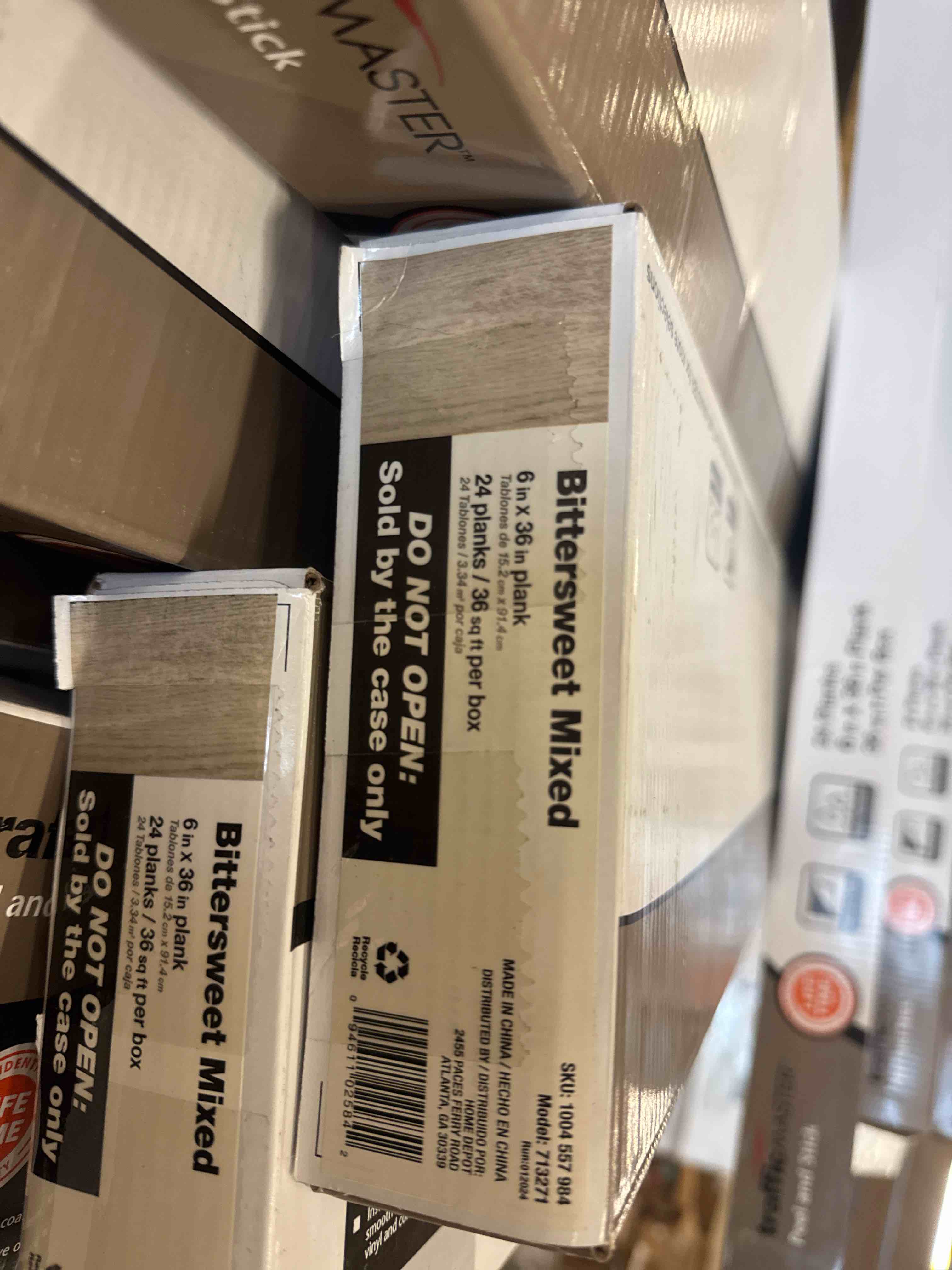 https://s3.amazonaws.com/lotting-images-prod/phillipi/YEL5873847_1736264765803.jpeg