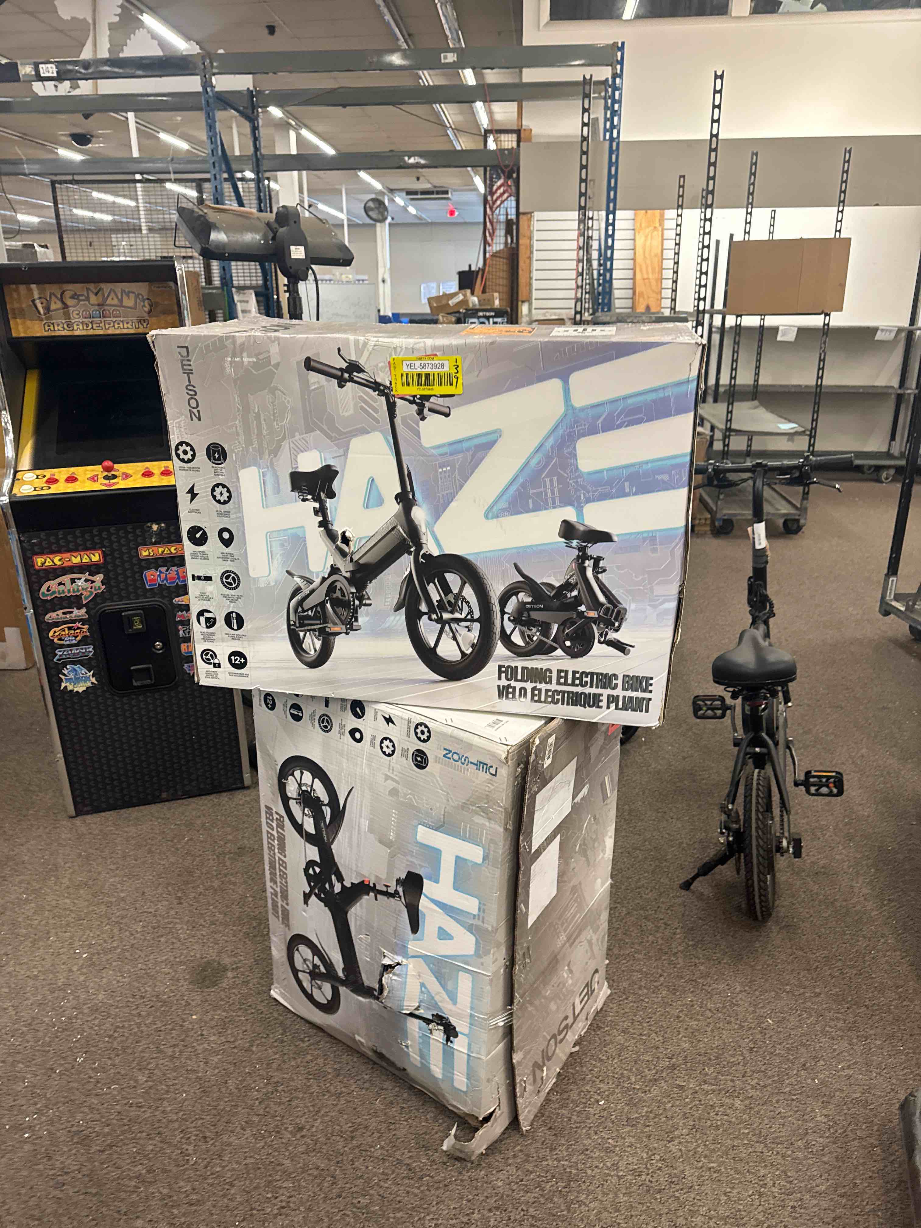 https://s3.amazonaws.com/lotting-images-prod/phillipi/YEL5873928_1737655740408.jpeg