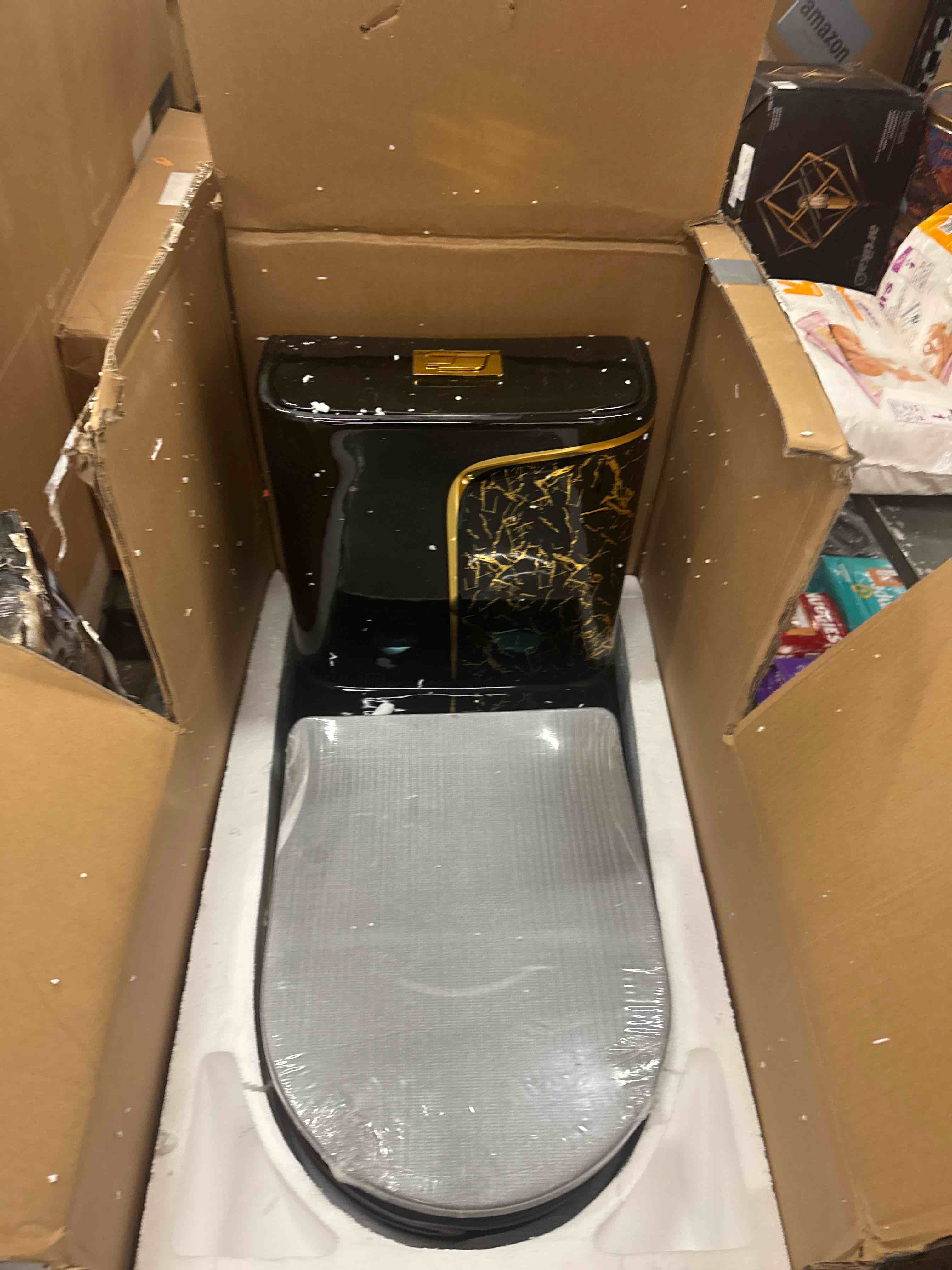 https://s3.amazonaws.com/lotting-images-prod/phillipi/YEL5873938_1737647985601.jpeg