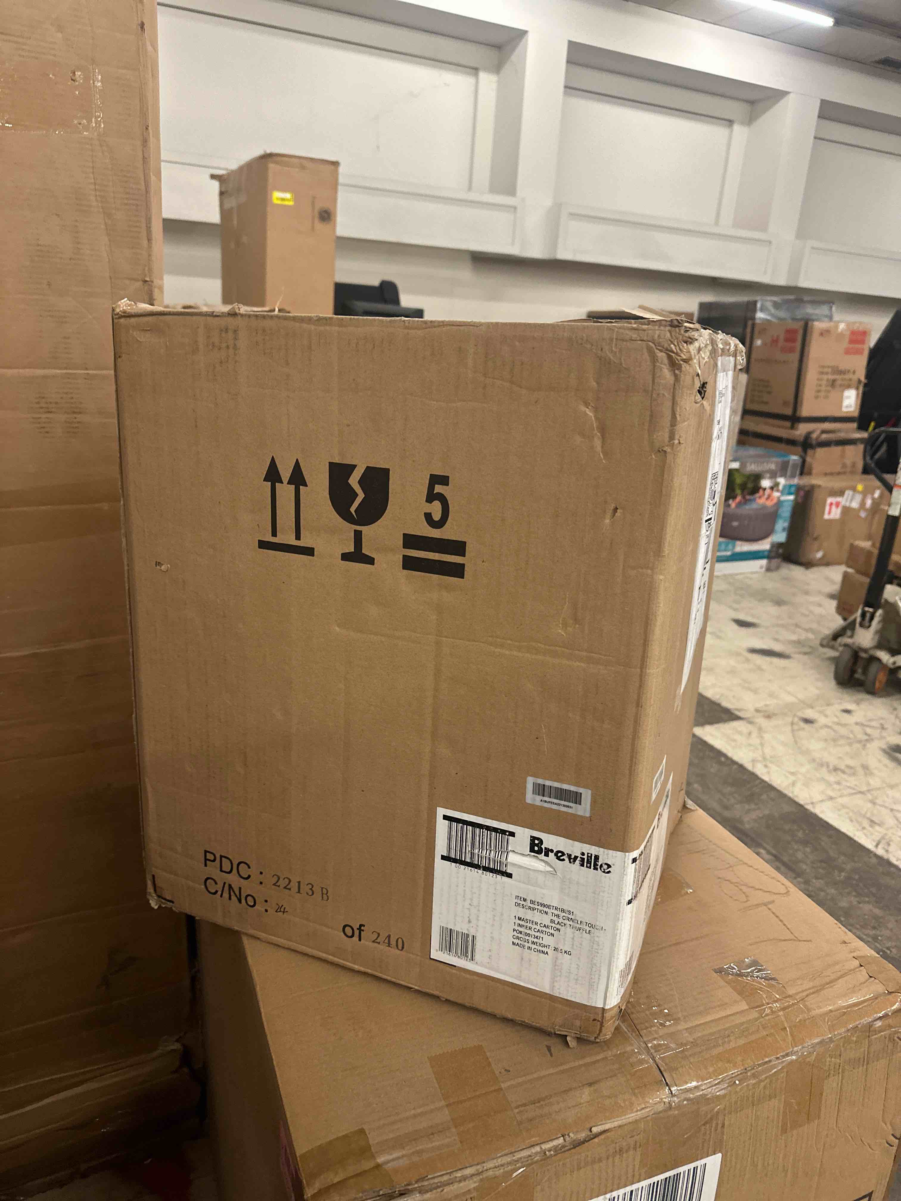 https://s3.amazonaws.com/lotting-images-prod/phillipi/YEL5874078_1741292221056.jpeg