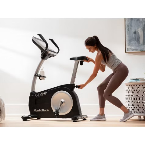 https://s3.amazonaws.com/lotting-images-prod/phillipi/YEL5874081_1741290897854.jpeg