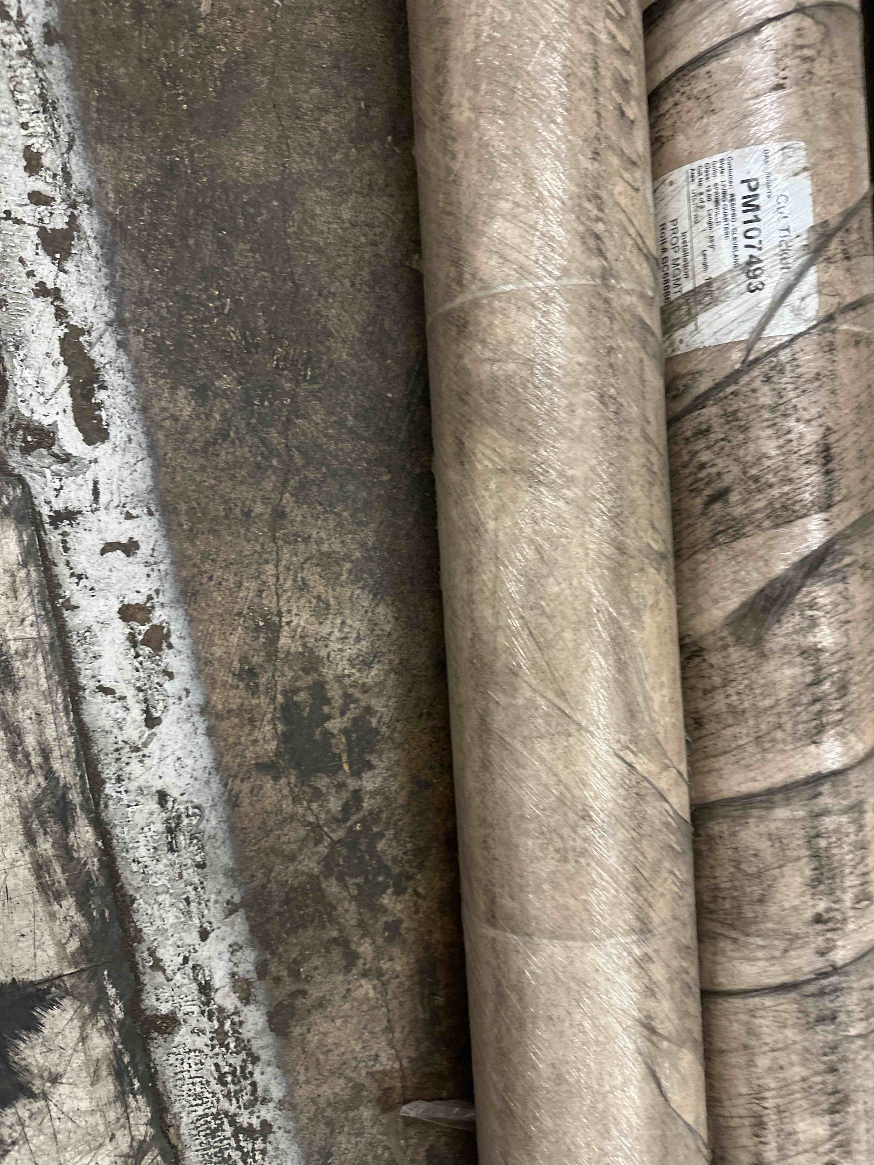 https://s3.amazonaws.com/lotting-images-prod/phillipi/YEL5874215_1743010715020.jpeg