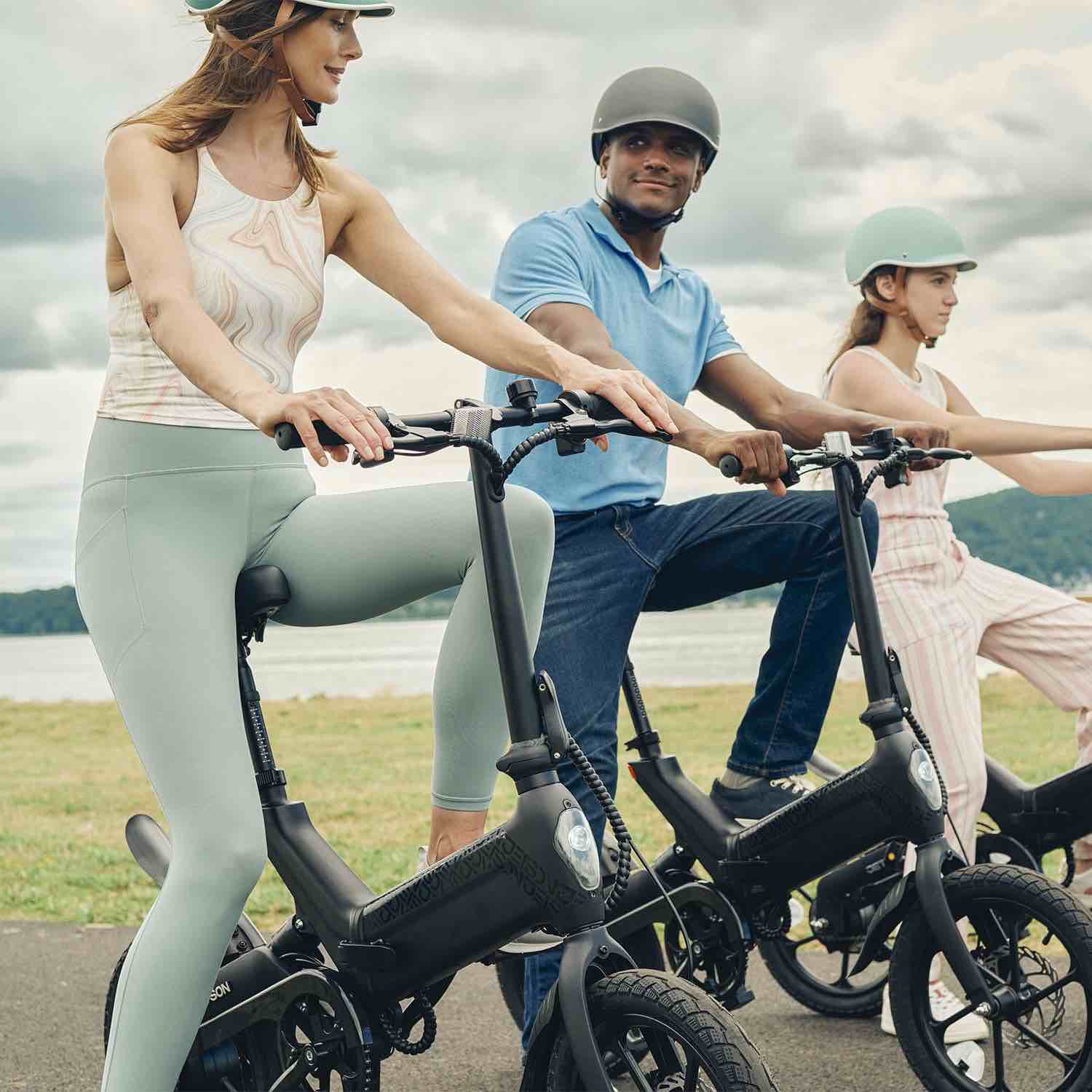 (2) Haze Folding Electric Bike (TESTED - WORKING CONDITION - BID IS PER E-BIKE, LOT IS FOR 2 BIKES TOTAL.)