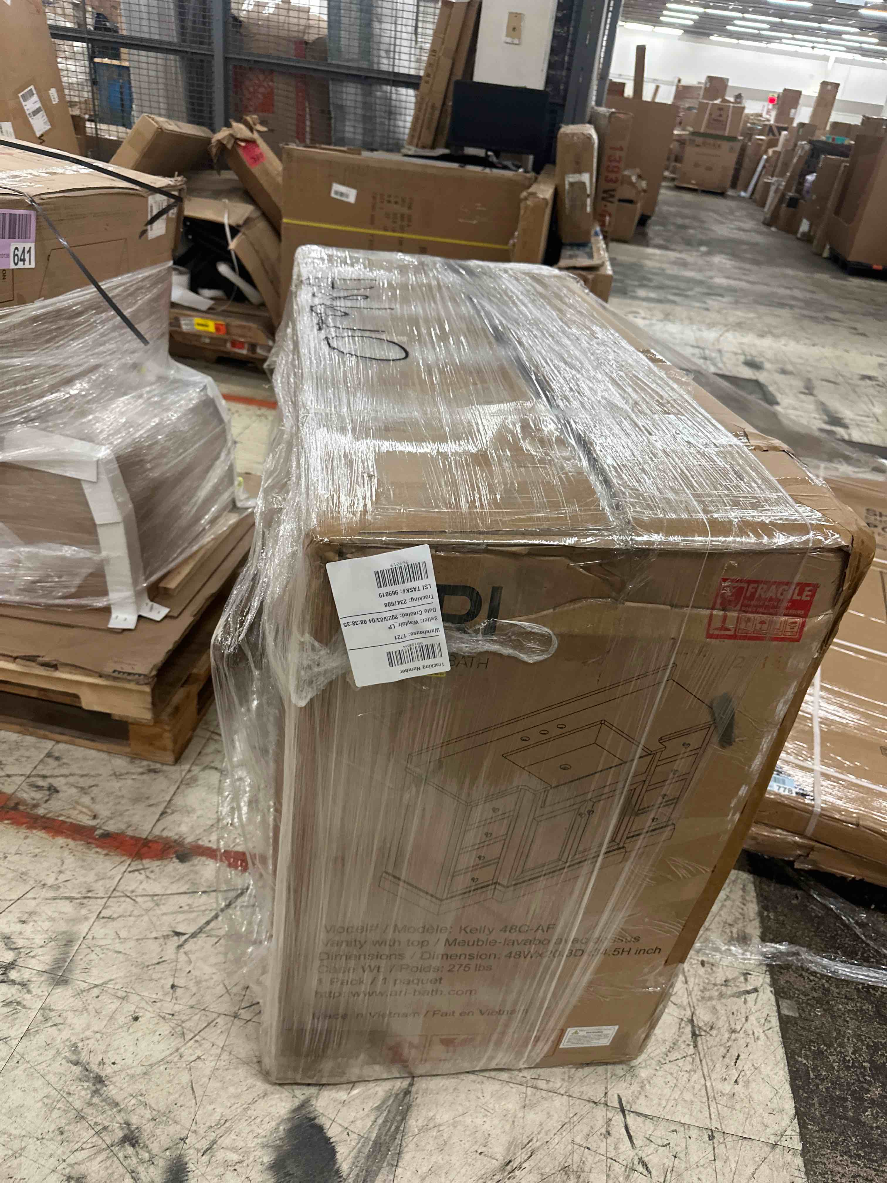 https://s3.amazonaws.com/lotting-images-prod/phillipi/YEL5874227_1743105602321.jpeg