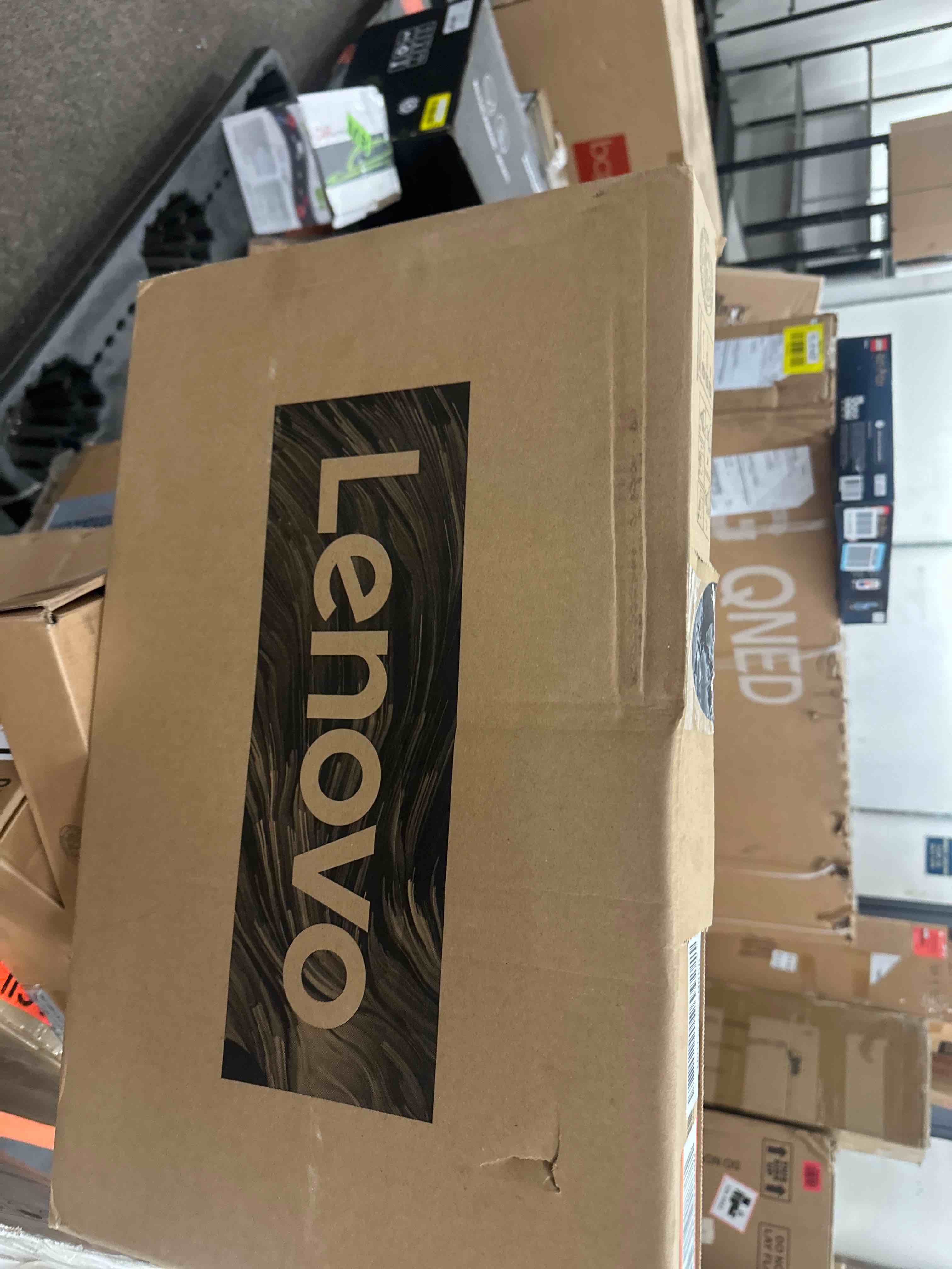 https://s3.amazonaws.com/lotting-images-prod/phillipi/YEL5874382_1743690721141.jpeg