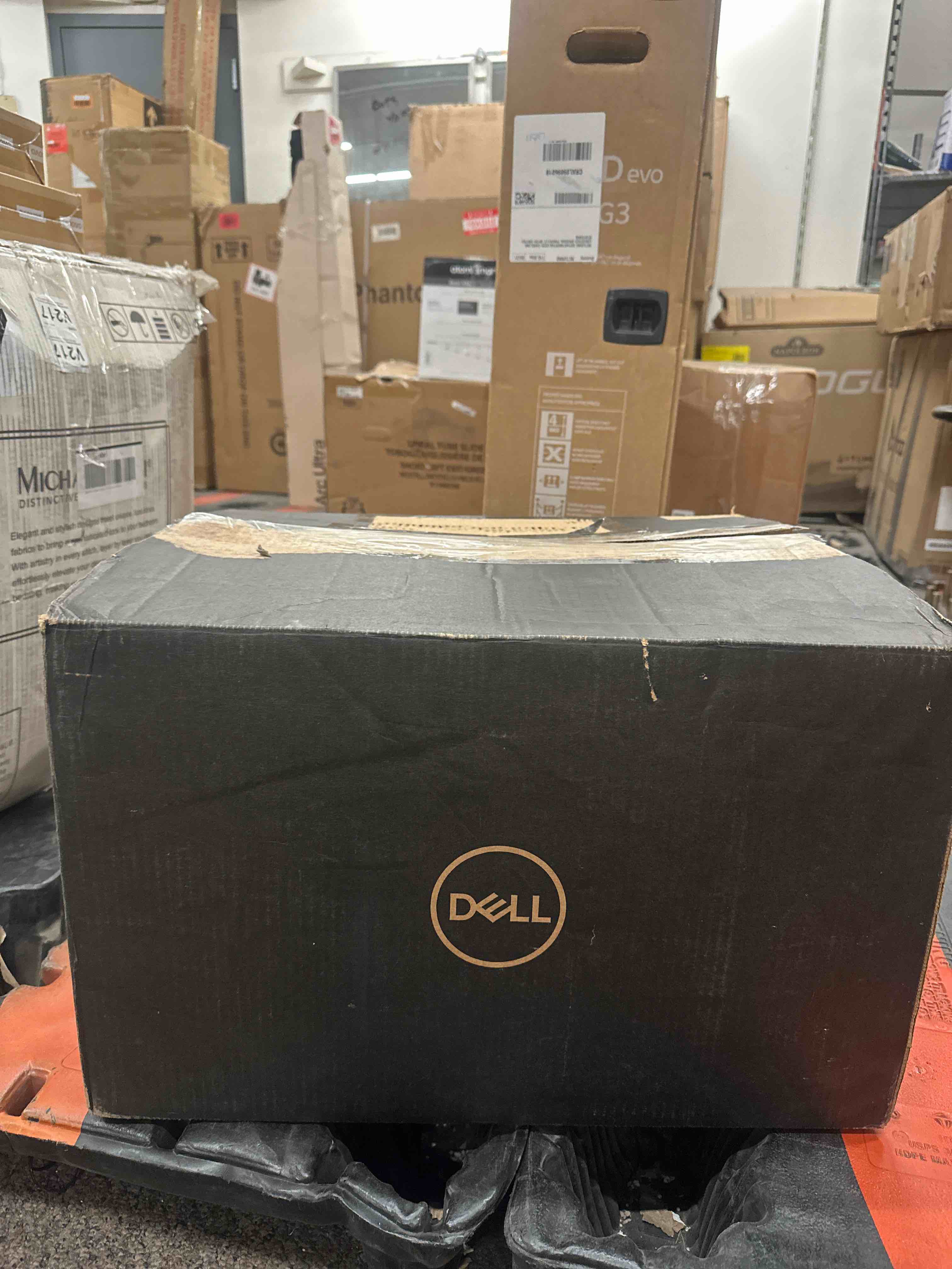 https://s3.amazonaws.com/lotting-images-prod/phillipi/YEL5874384_1743690418846.jpeg