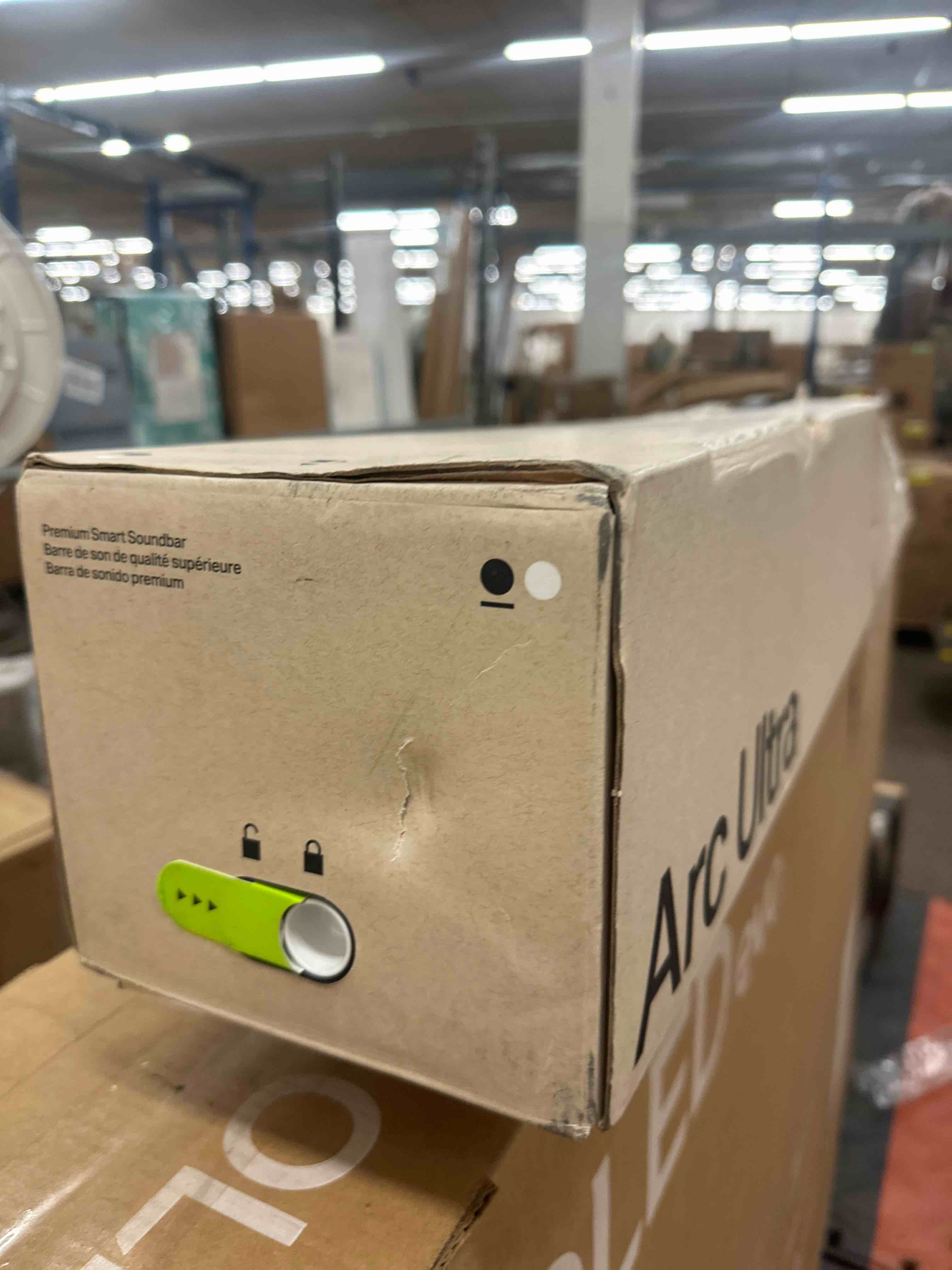 https://s3.amazonaws.com/lotting-images-prod/phillipi/YEL5874385_1743691260587.jpeg
