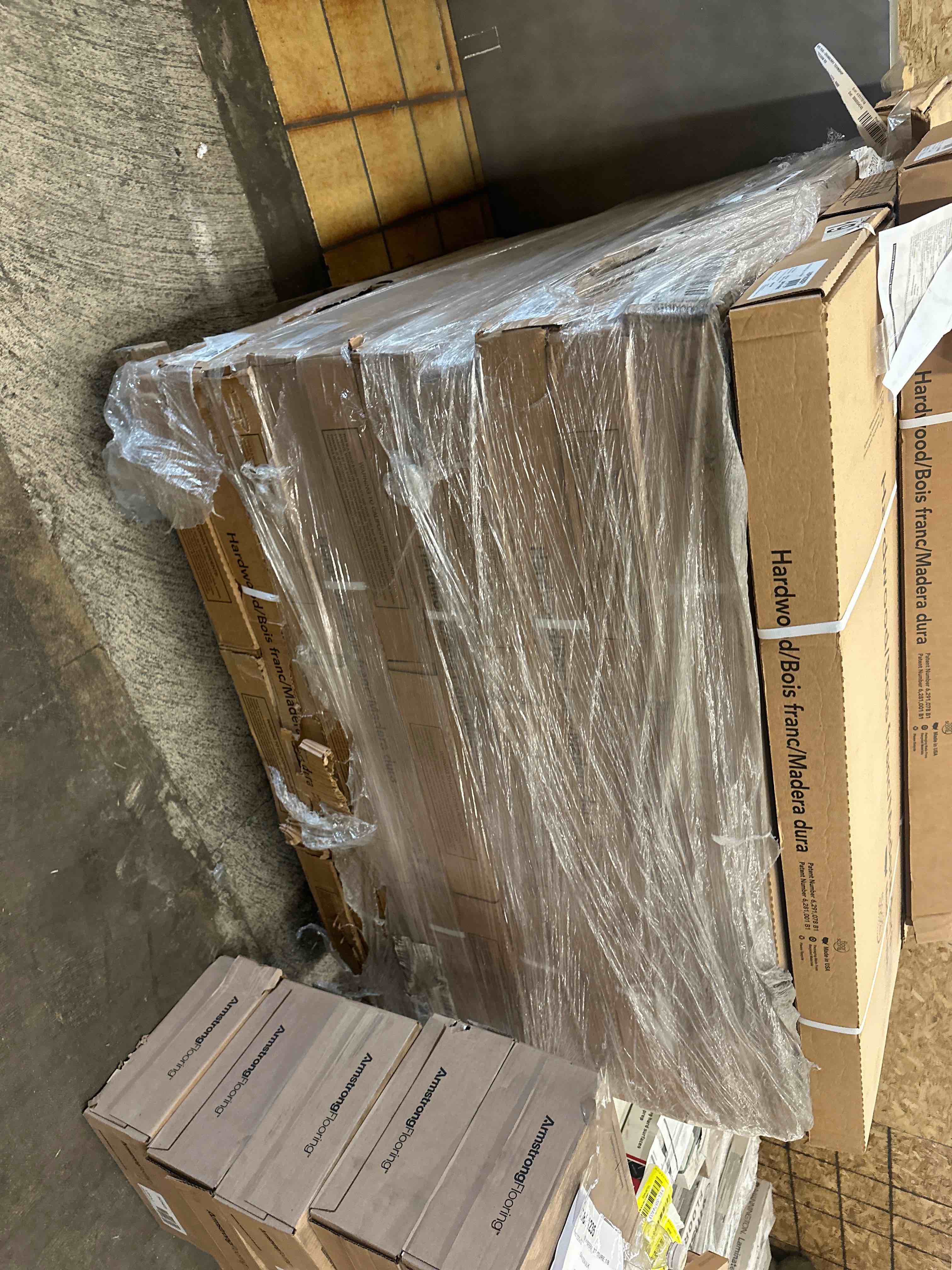 https://s3.amazonaws.com/lotting-images-prod/phillipi/YEL5874408_1744211853351.jpeg