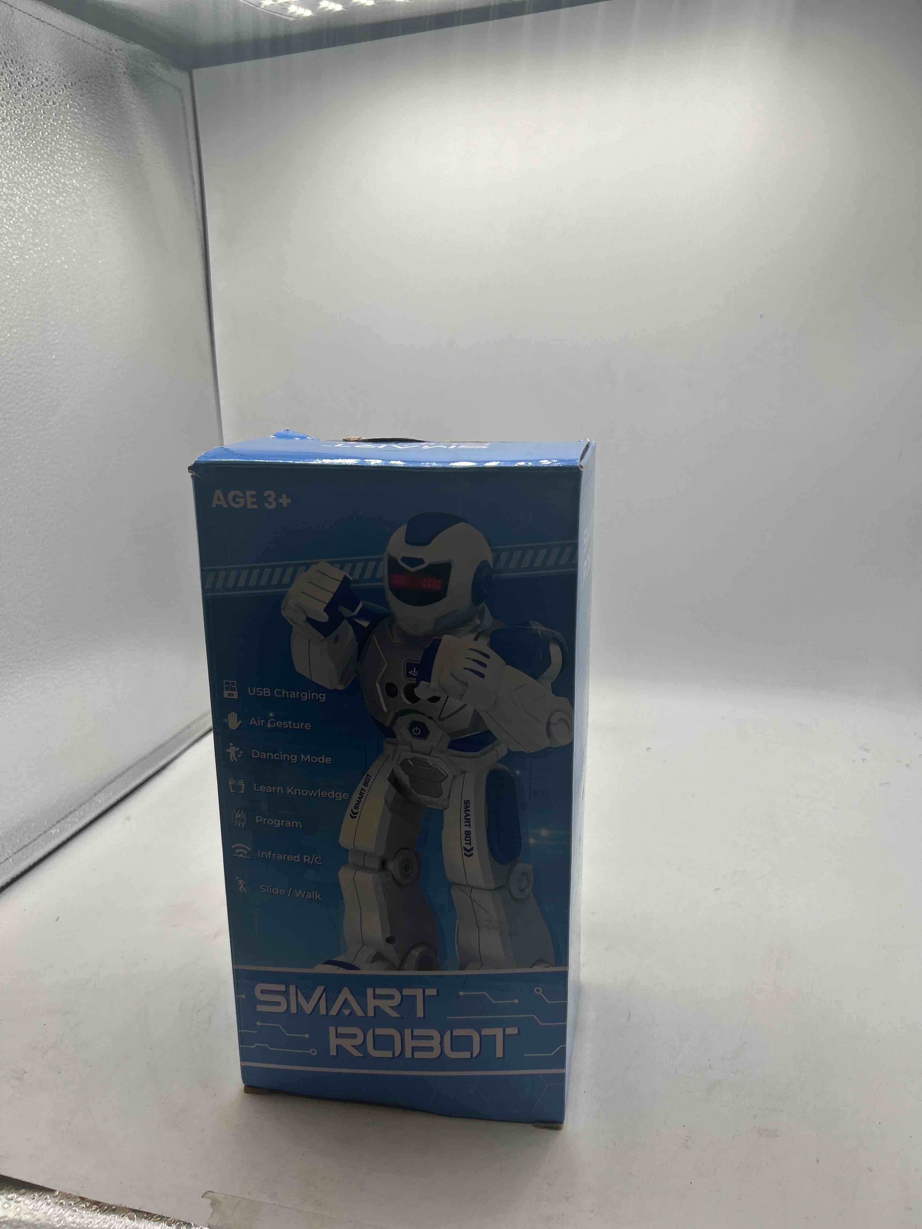 https://s3.amazonaws.com/lotting-images-prod/phillipi/YEL5913092_1715871504325.jpeg