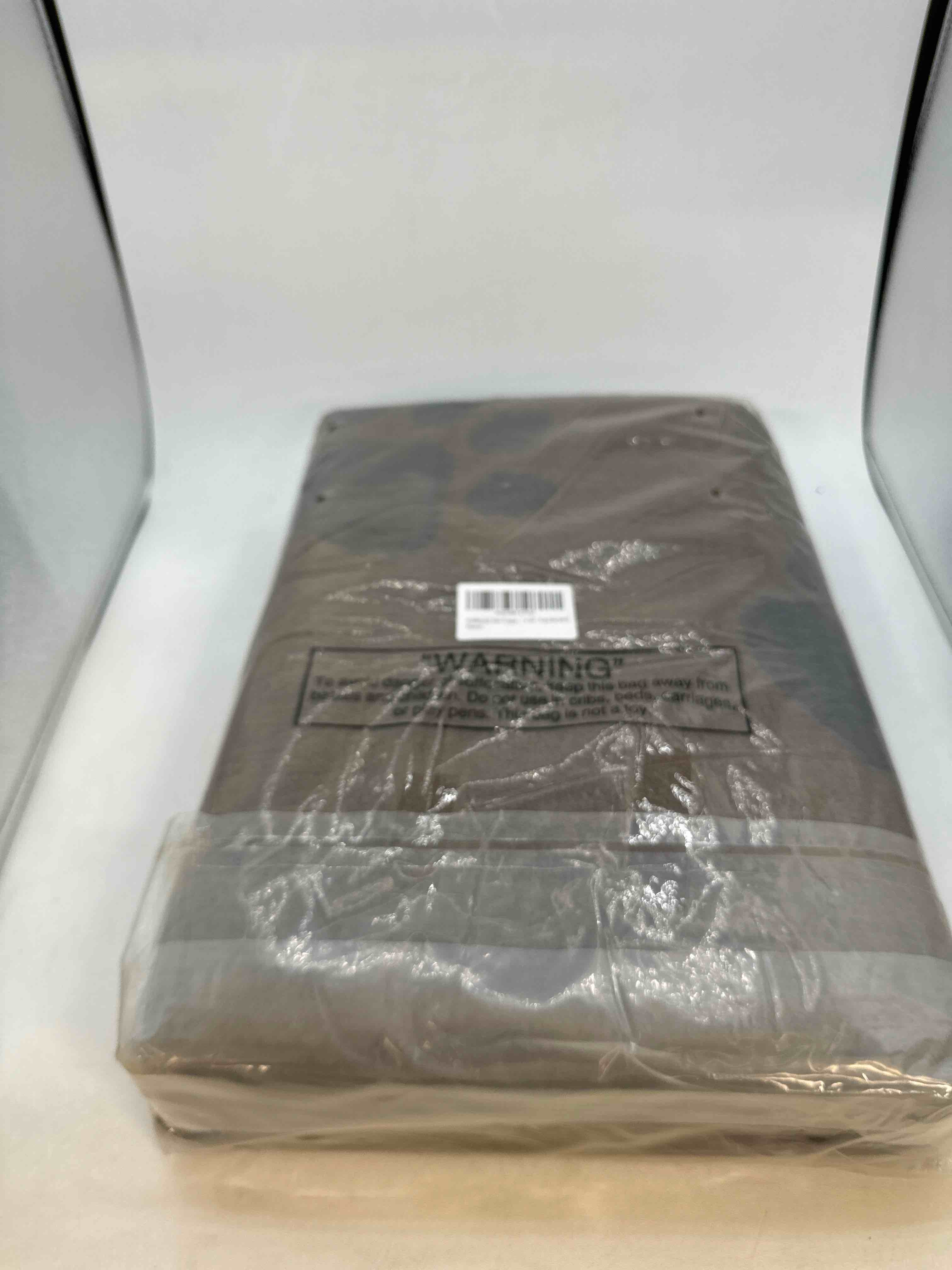 https://s3.amazonaws.com/lotting-images-prod/phillipi/YEL5913785_1718643423321.jpeg