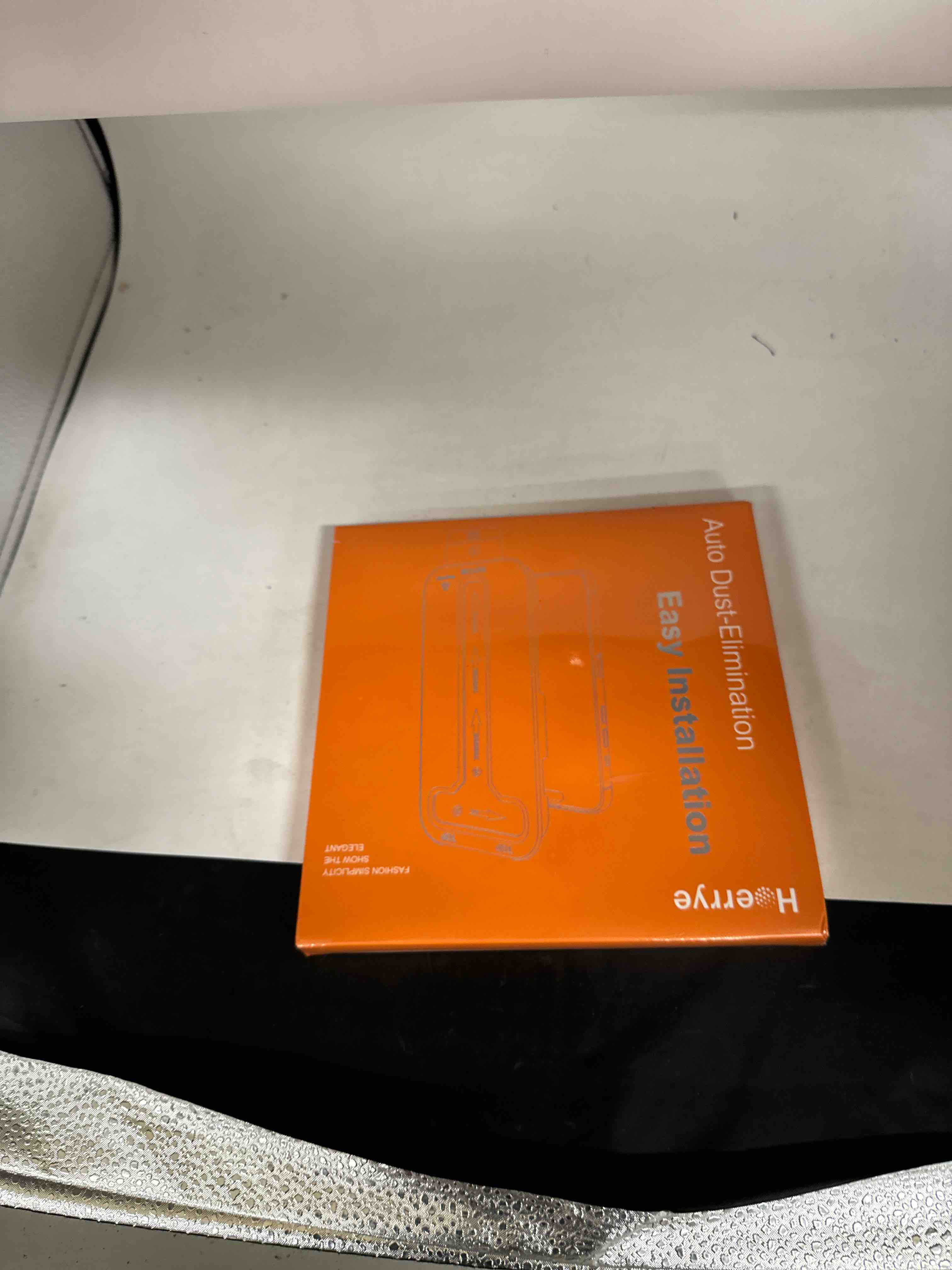 https://s3.amazonaws.com/lotting-images-prod/phillipi/YEL5914569_1718910130055.jpeg