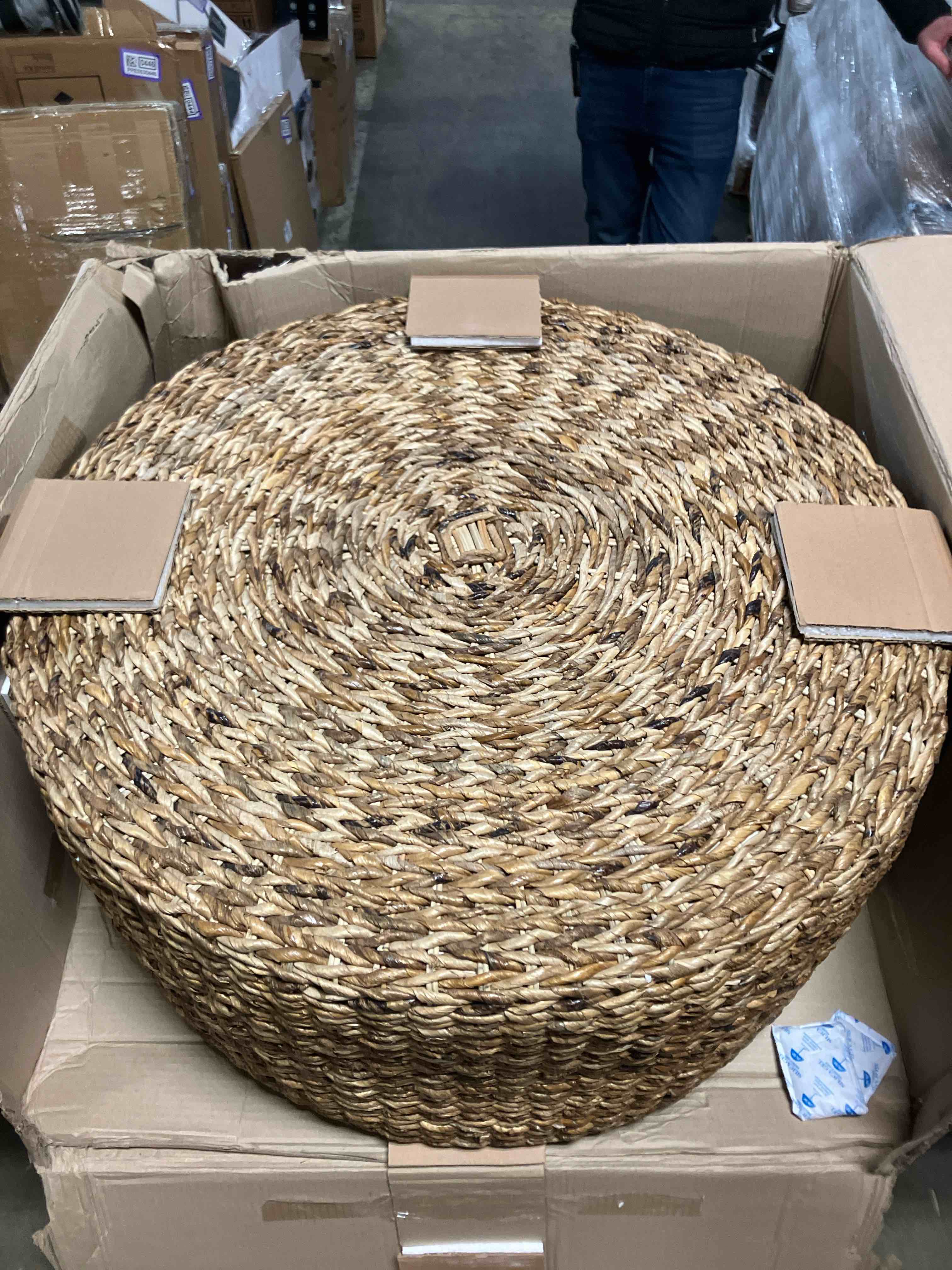 https://s3.amazonaws.com/lotting-images-prod/phillipi/YEL5914916_1738193656311.jpeg