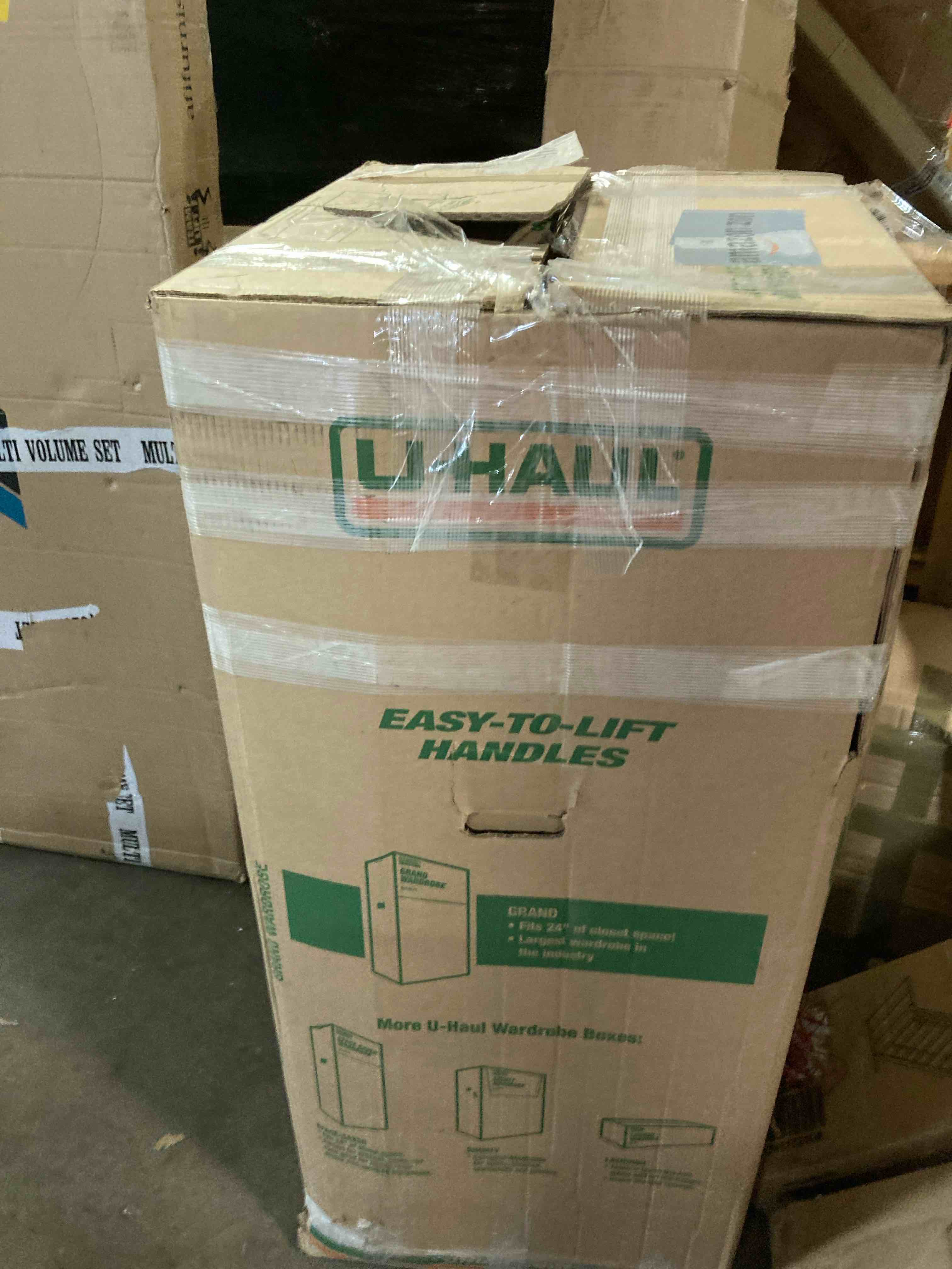 https://s3.amazonaws.com/lotting-images-prod/phillipi/YEL5915022_1713392223539.jpeg