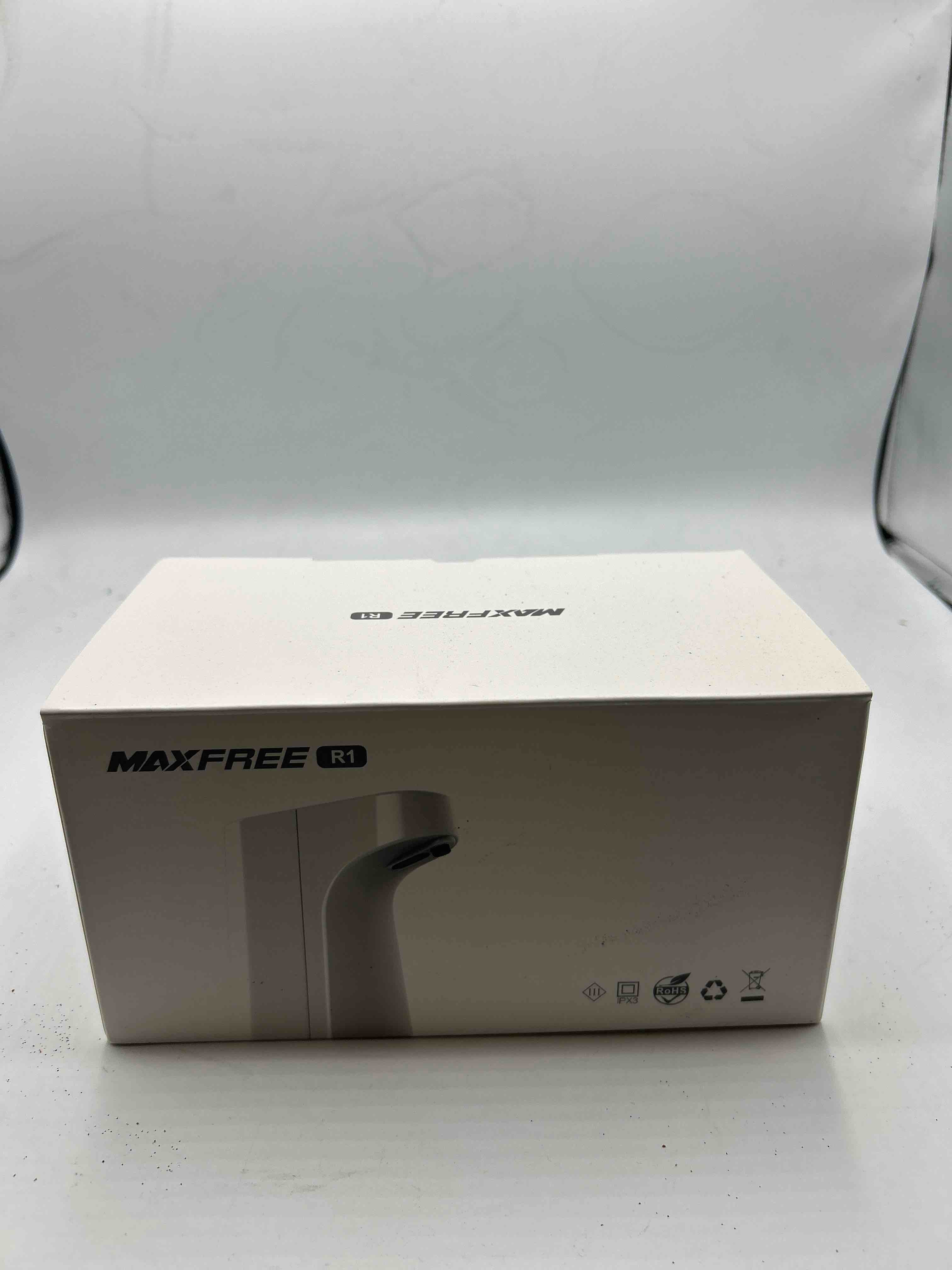 https://s3.amazonaws.com/lotting-images-prod/phillipi/YEL5915211_1713453025357.jpeg
