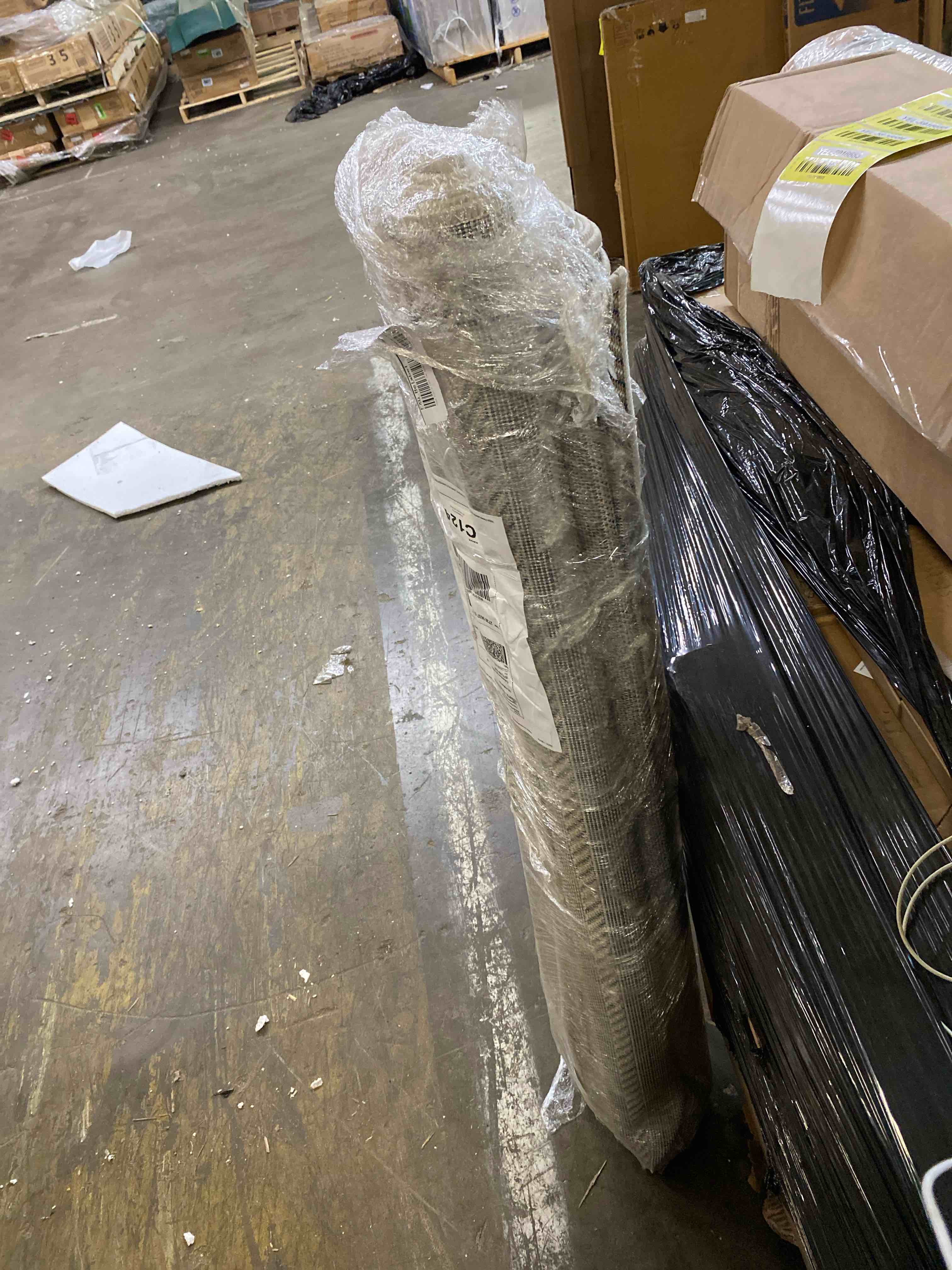 https://s3.amazonaws.com/lotting-images-prod/phillipi/YEL5916683_1714598108797.jpeg