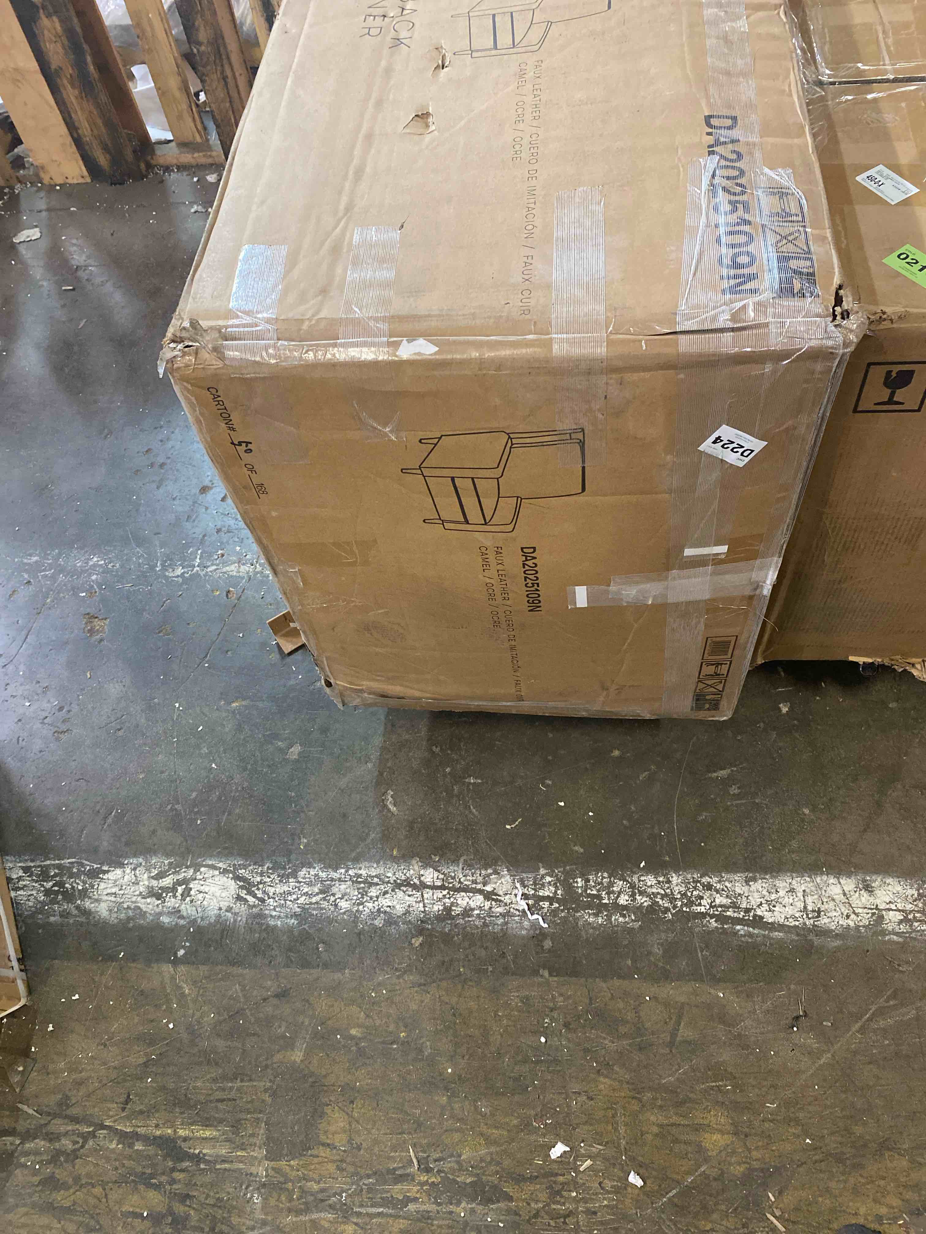 https://s3.amazonaws.com/lotting-images-prod/phillipi/YEL5916692_1714661491324.jpeg