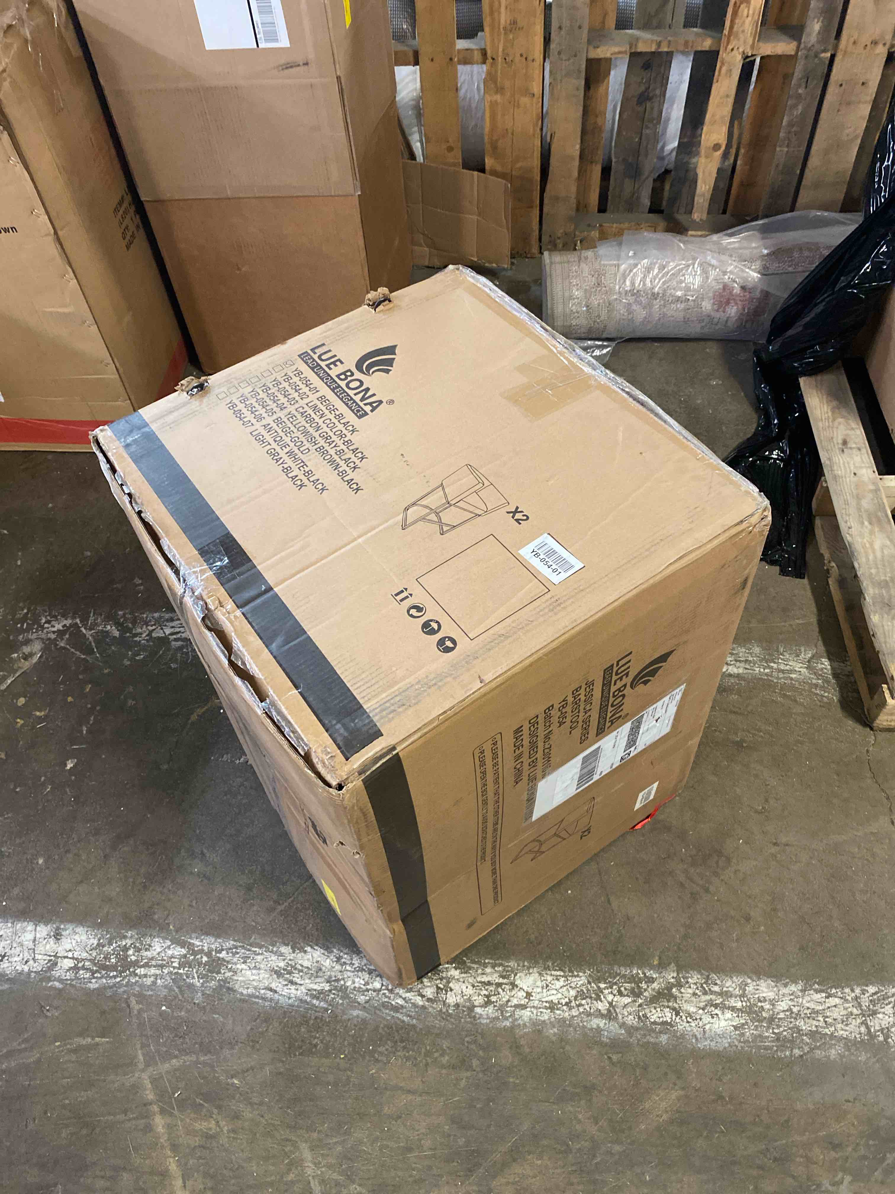 https://s3.amazonaws.com/lotting-images-prod/phillipi/YEL5916711_1714666560462.jpeg