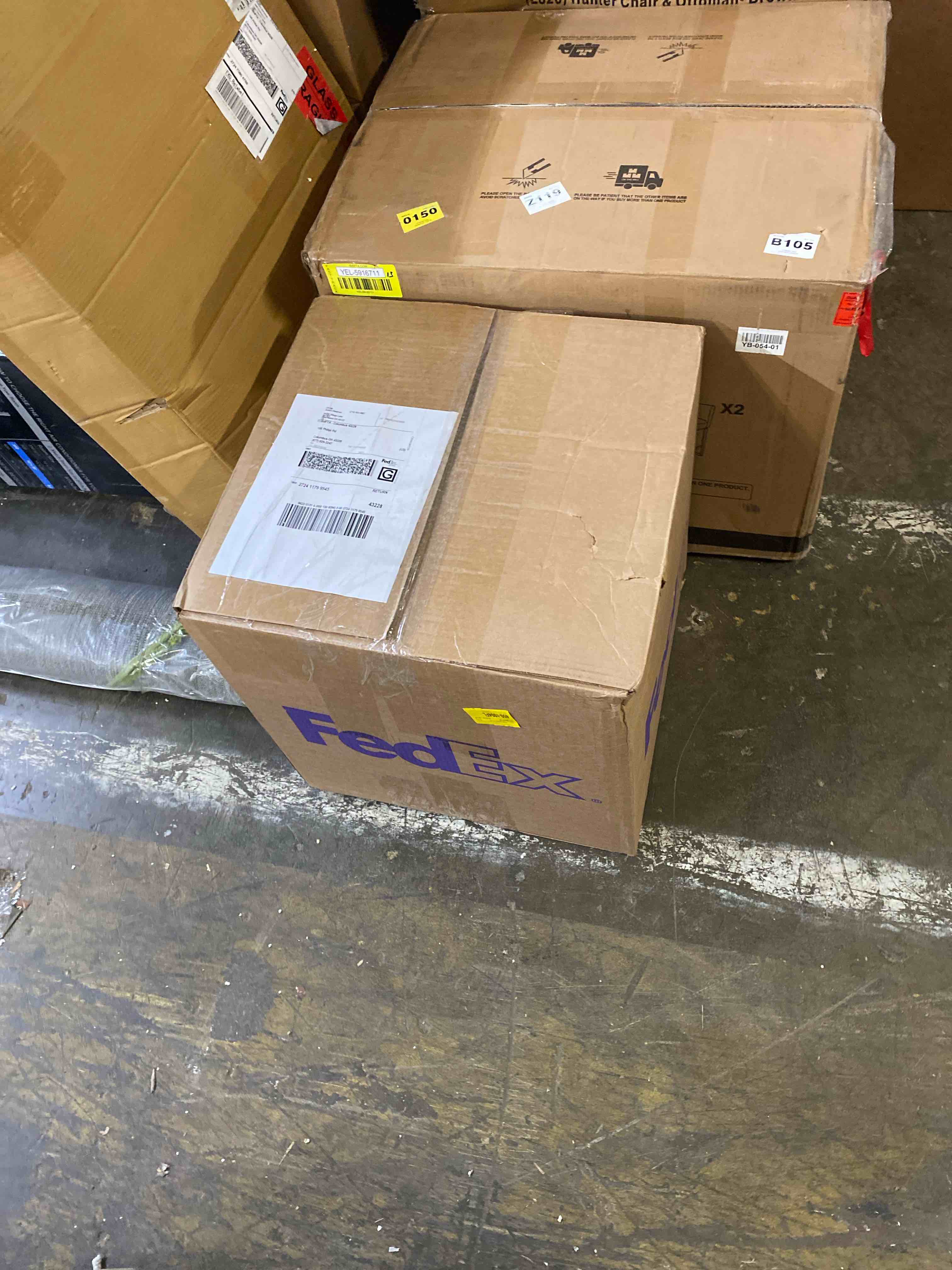 https://s3.amazonaws.com/lotting-images-prod/phillipi/YEL5916713_1714666836548.jpeg