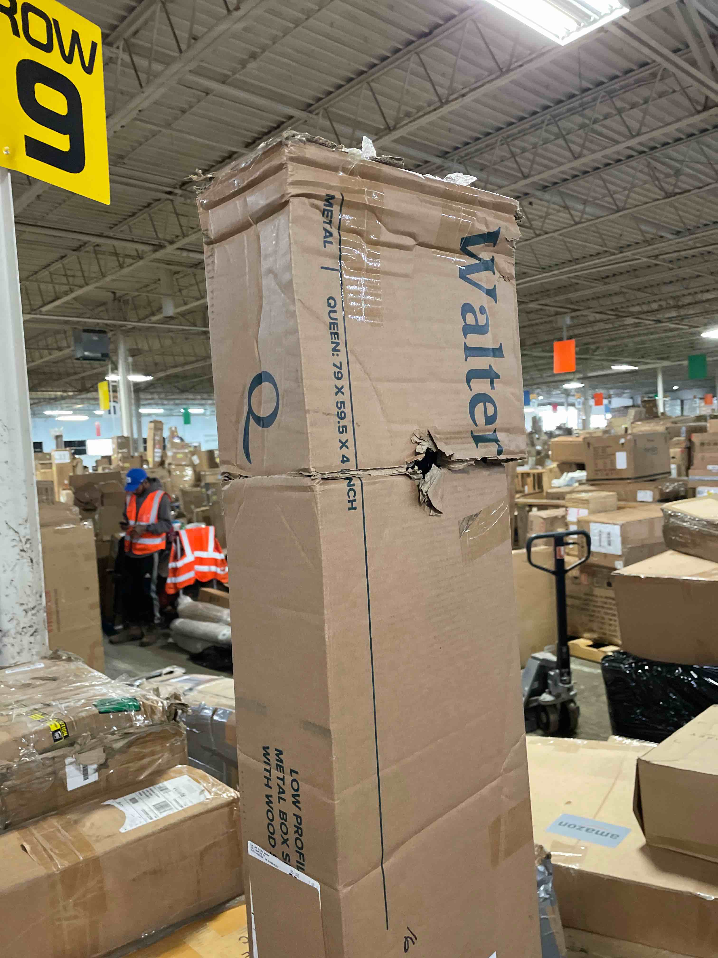https://s3.amazonaws.com/lotting-images-prod/phillipi/YEL5916979_1714766232680.jpeg