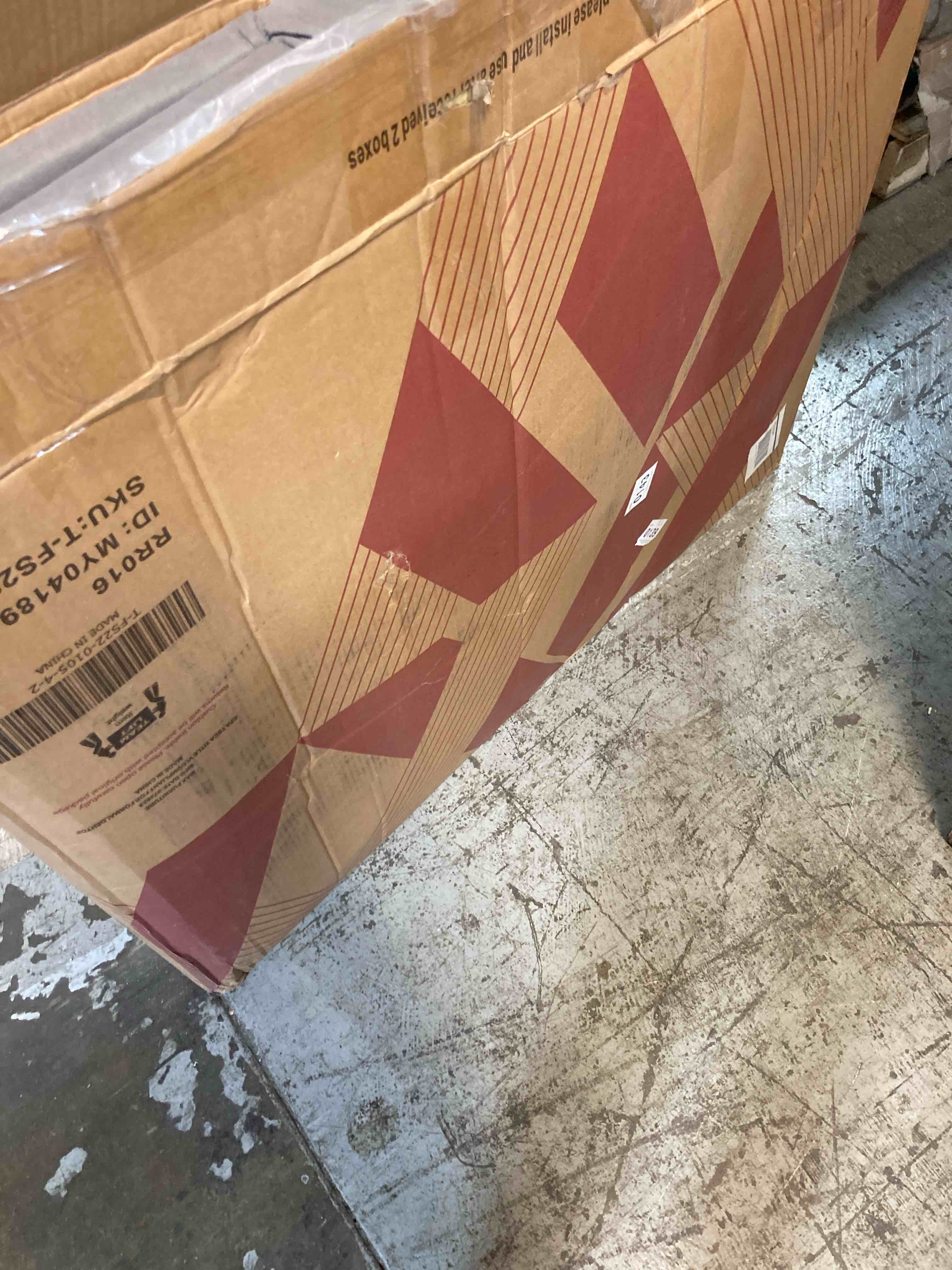 https://s3.amazonaws.com/lotting-images-prod/phillipi/YEL5917947_1716910716699.jpeg