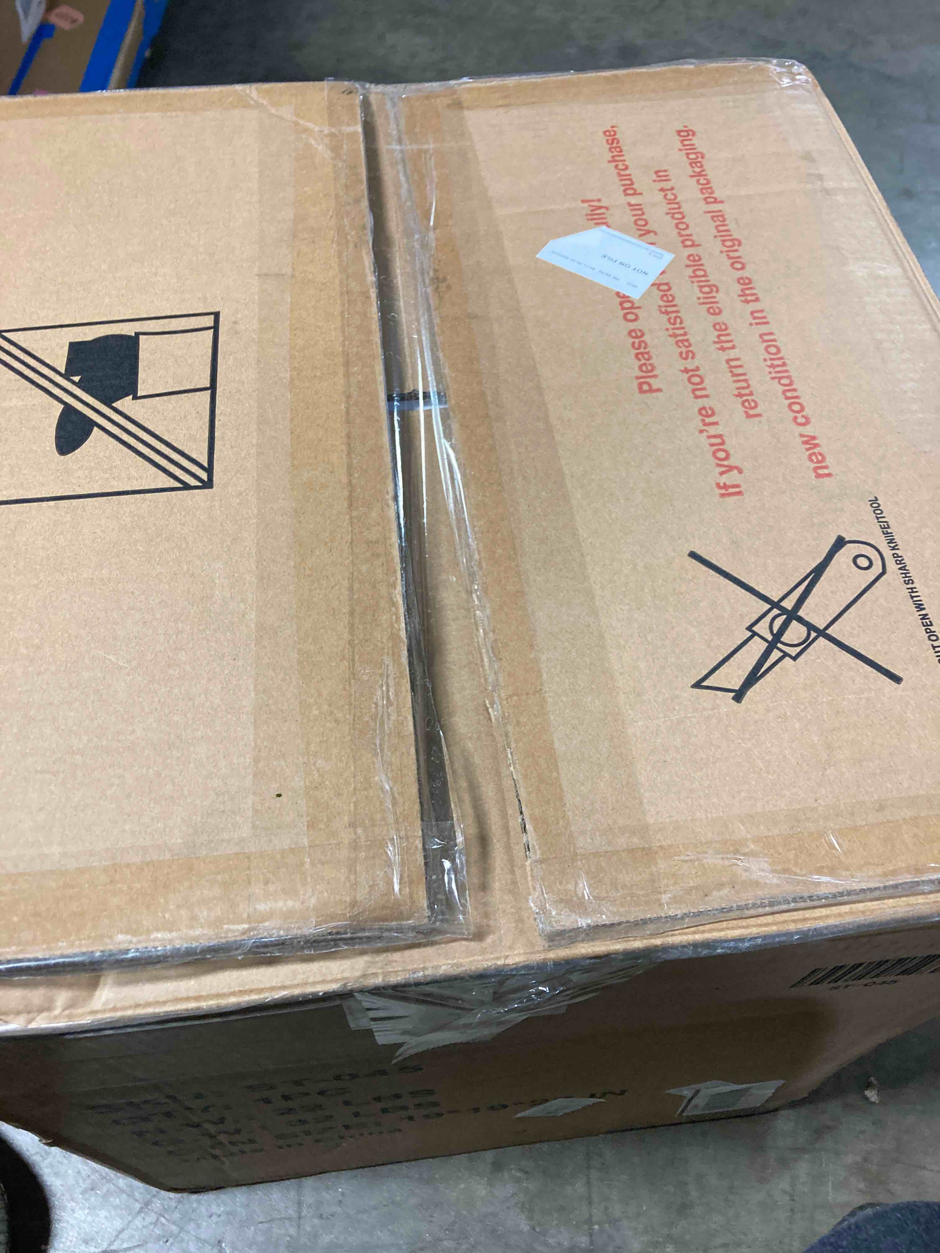 https://s3.amazonaws.com/lotting-images-prod/phillipi/YEL5918499_1718033723432.jpeg
