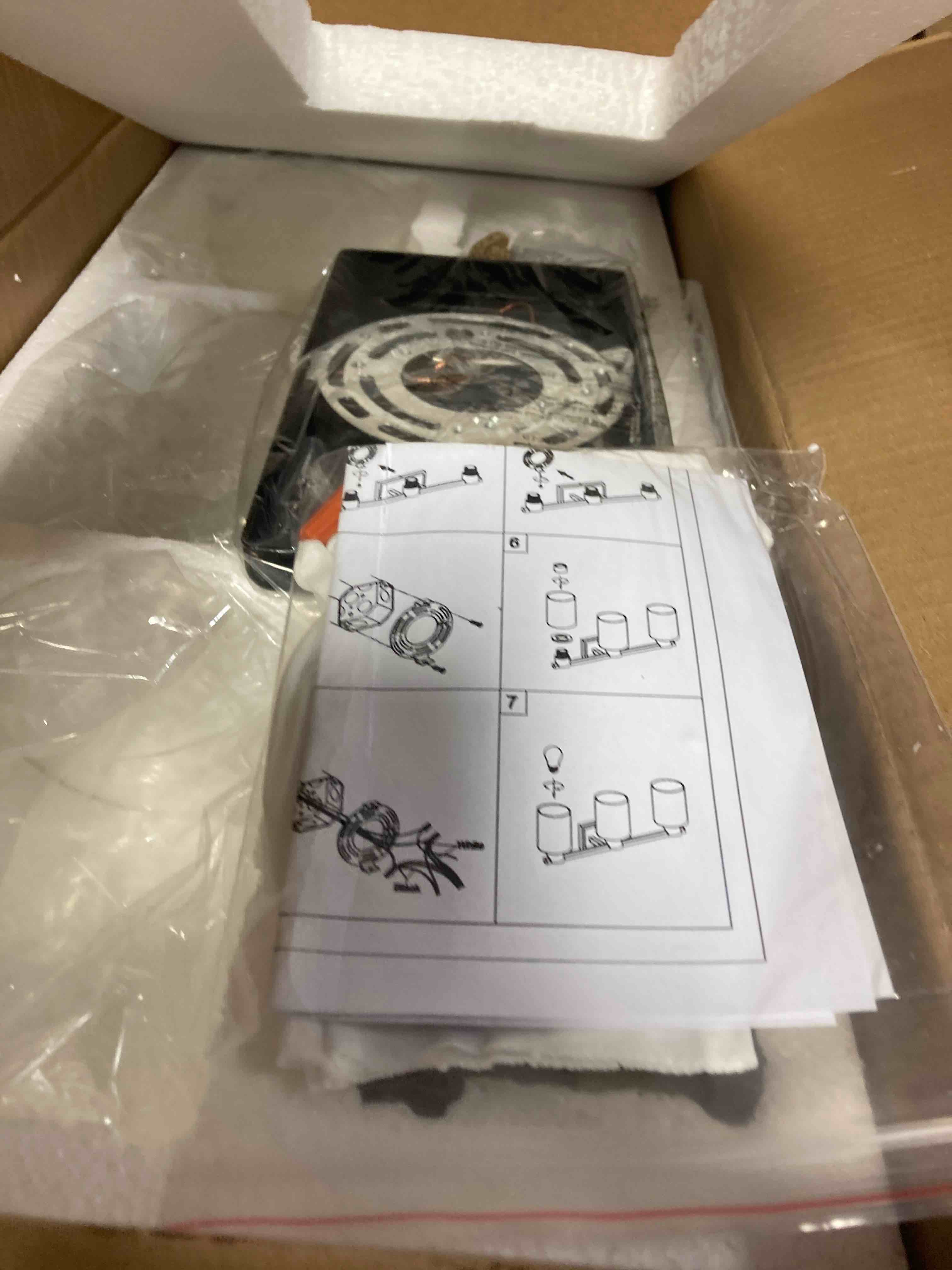 https://s3.amazonaws.com/lotting-images-prod/phillipi/YEL5918511_1718036108649.jpeg