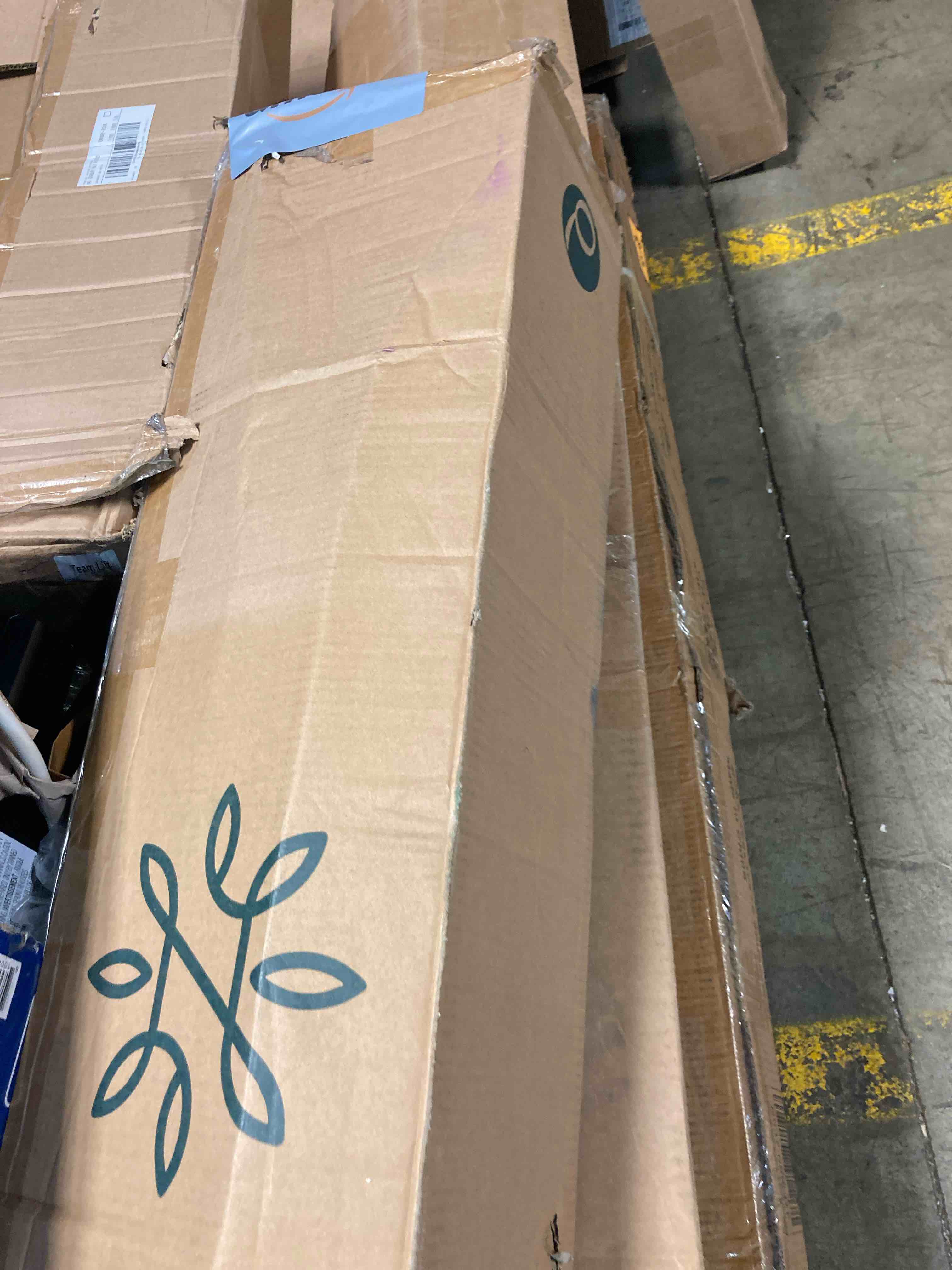 https://s3.amazonaws.com/lotting-images-prod/phillipi/YEL5918863_1720539700491.jpeg