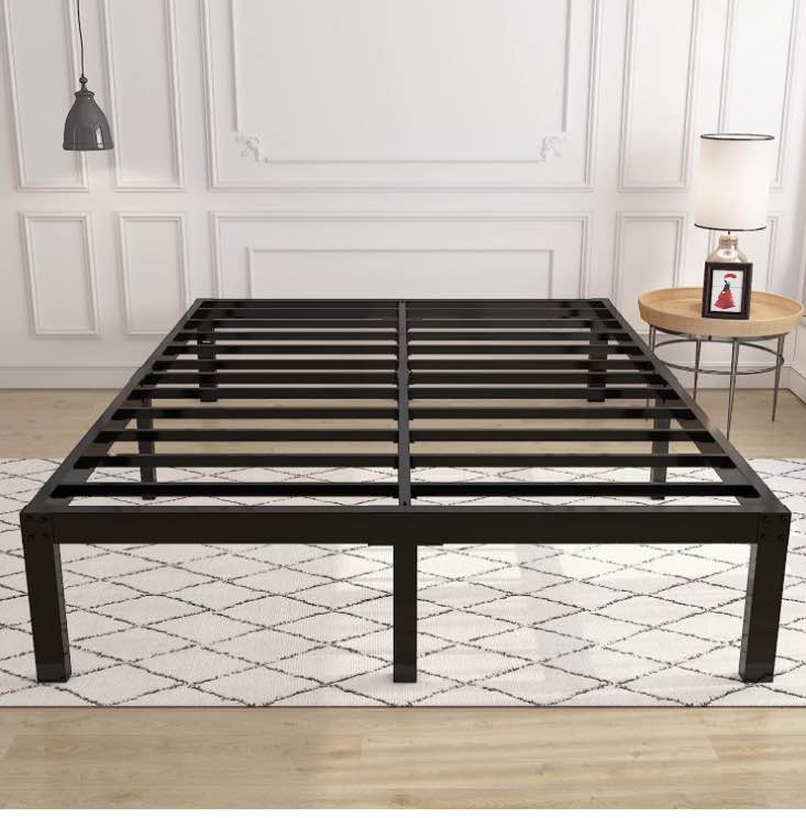 ZINUS Mia Metal Platform Bed Frame with Headboard / Wood Slat Support / No Box Spring Needed / Easy Assembly, Queen