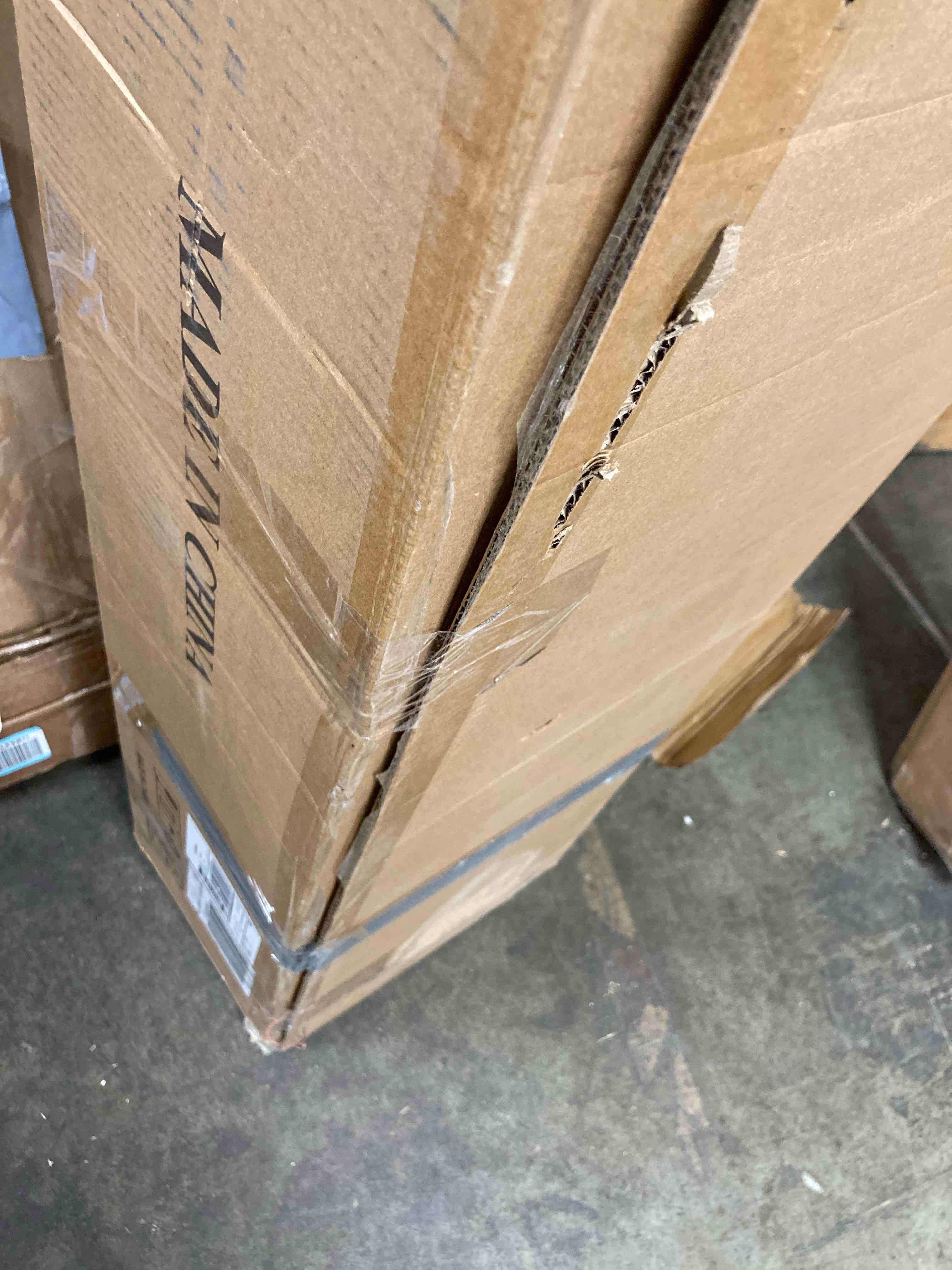 https://s3.amazonaws.com/lotting-images-prod/phillipi/YEL5919299_1721755327813.jpeg
