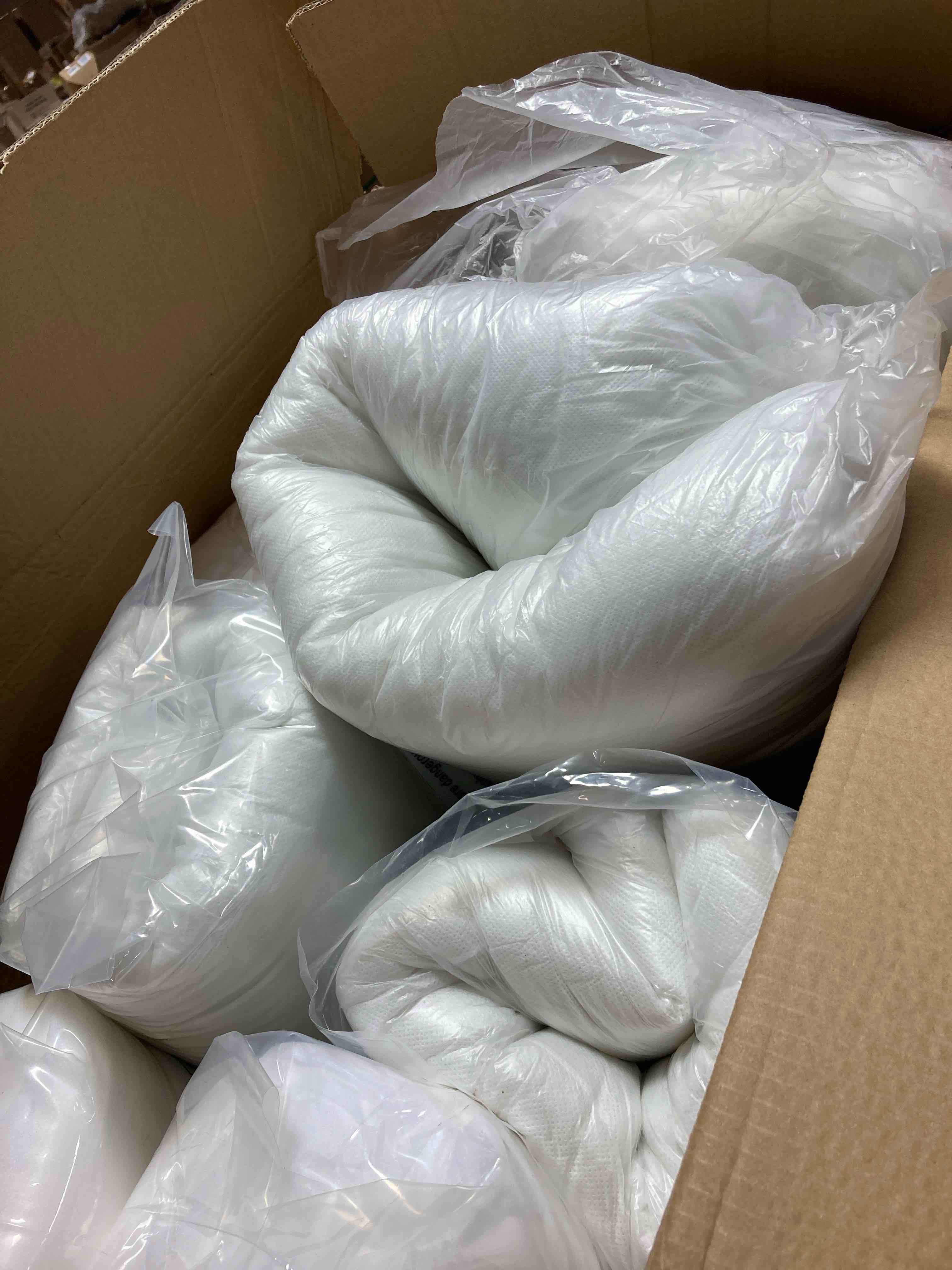 https://s3.amazonaws.com/lotting-images-prod/phillipi/YEL5919399_1721837566949.jpeg
