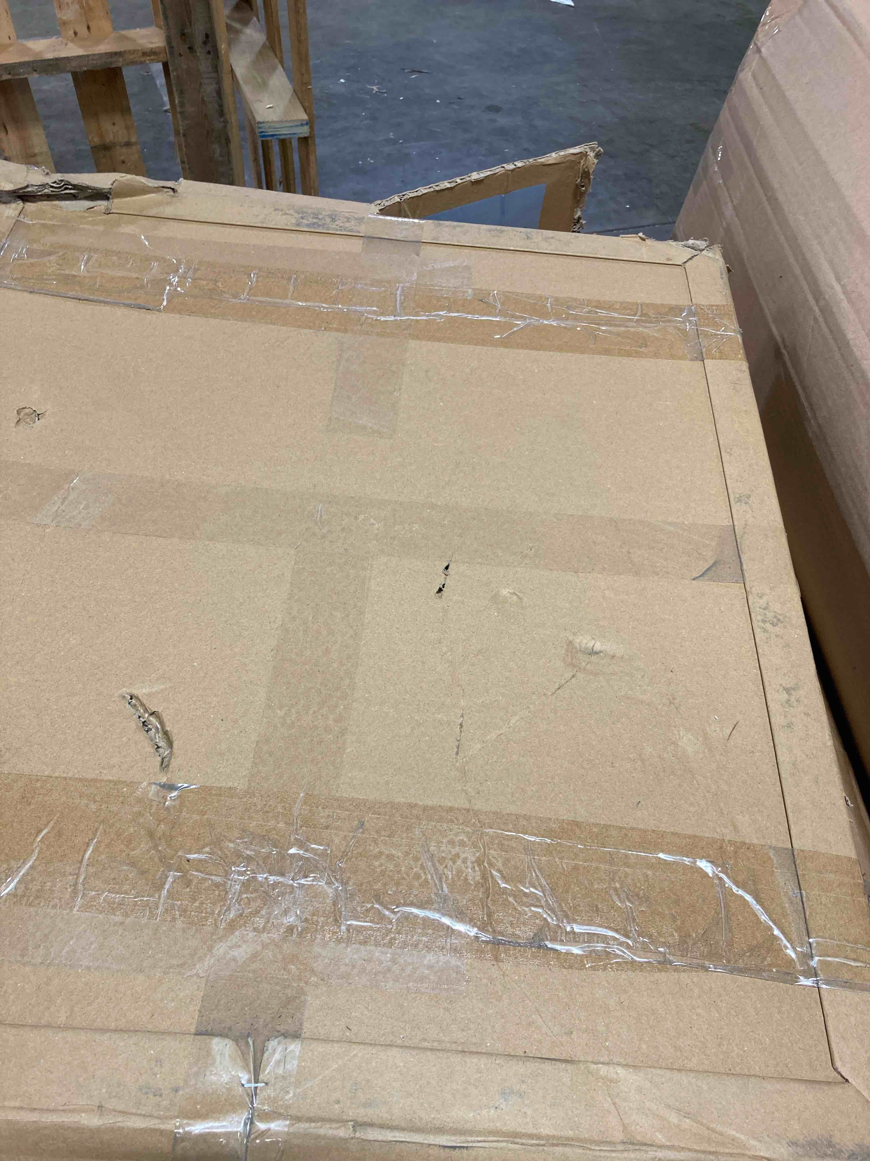 https://s3.amazonaws.com/lotting-images-prod/phillipi/YEL5919400_1721837734936.jpeg