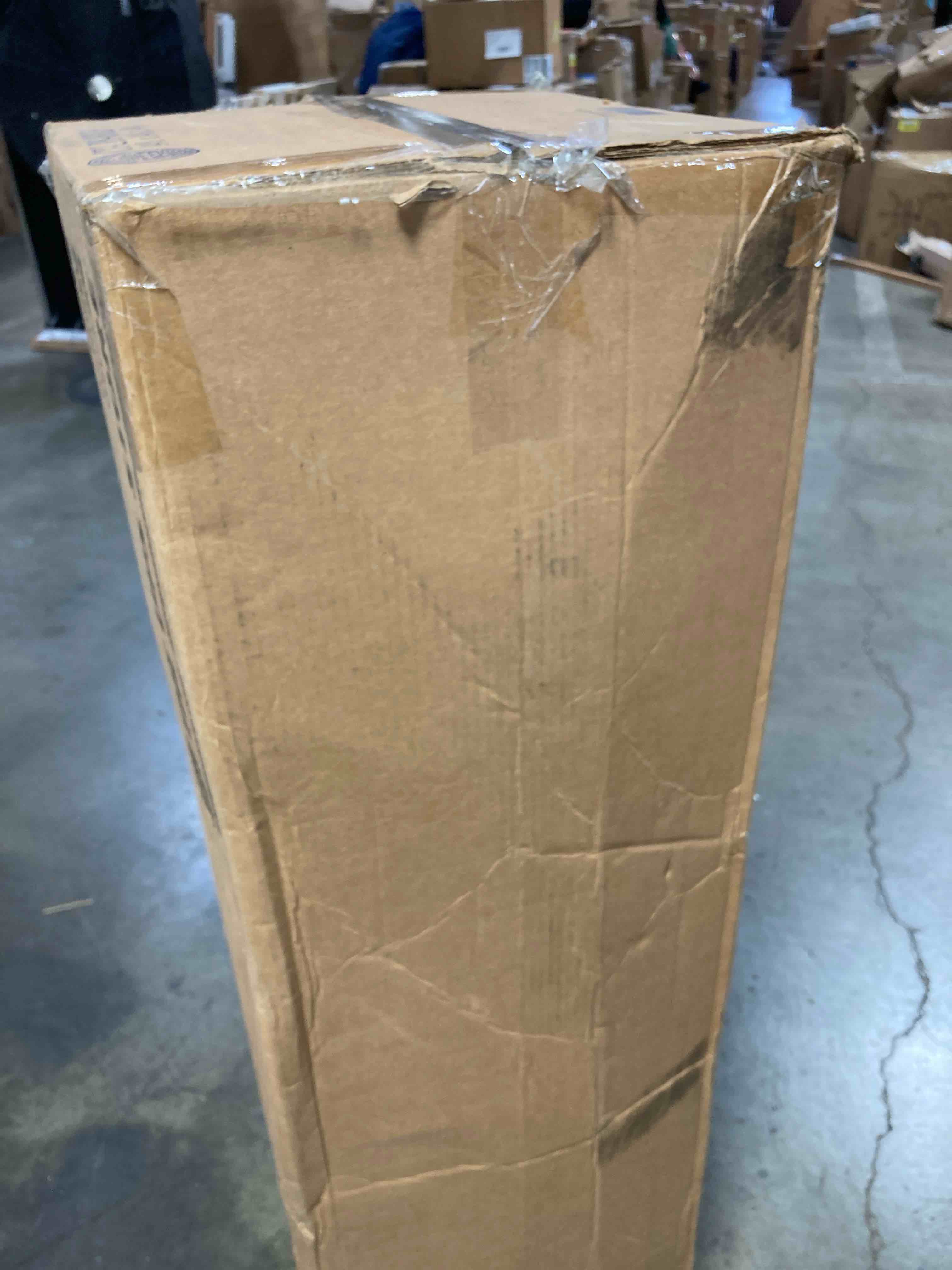 https://s3.amazonaws.com/lotting-images-prod/phillipi/YEL5919404_1721838271682.jpeg