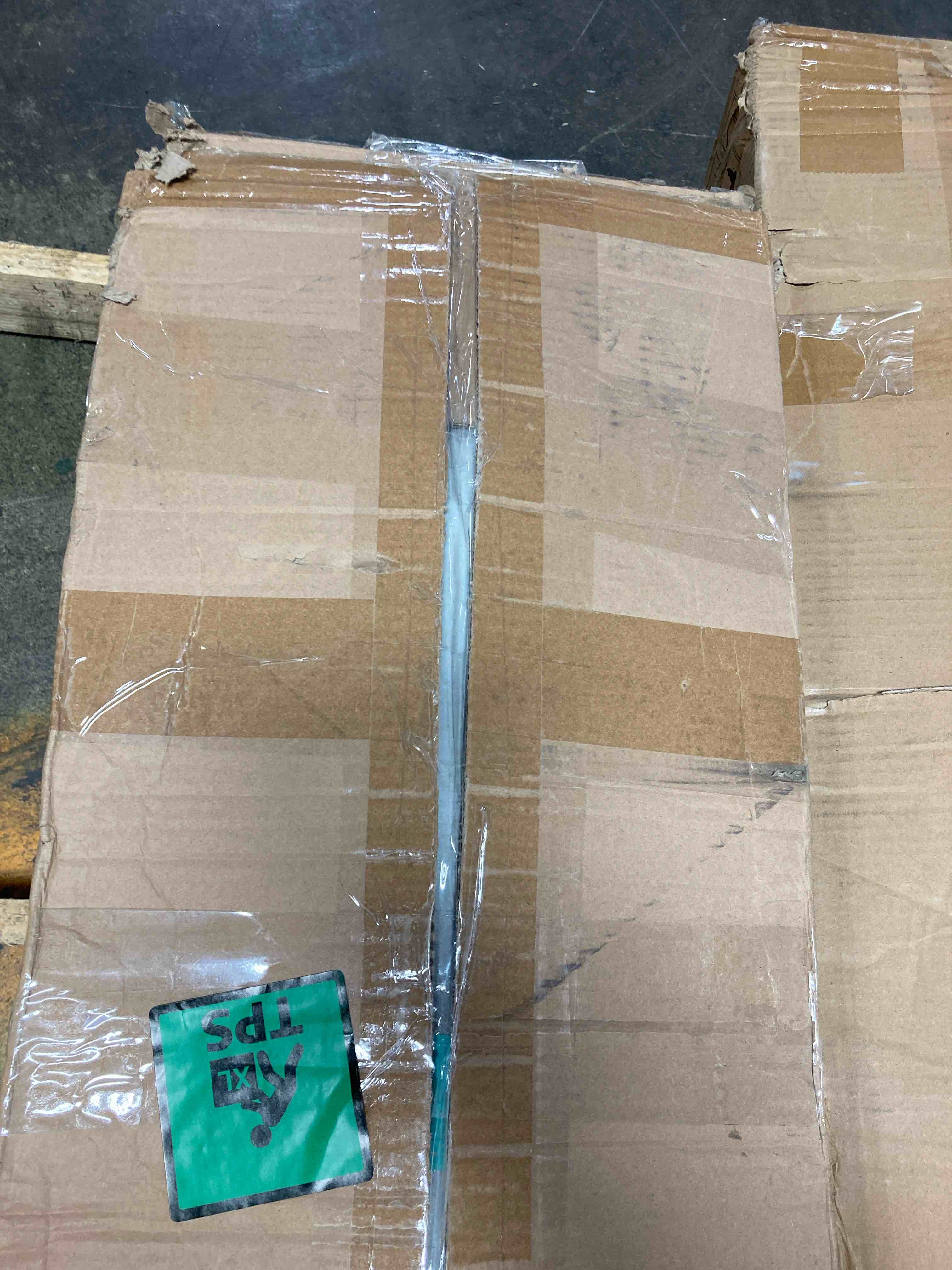 https://s3.amazonaws.com/lotting-images-prod/phillipi/YEL5919409_1721838662414.jpeg