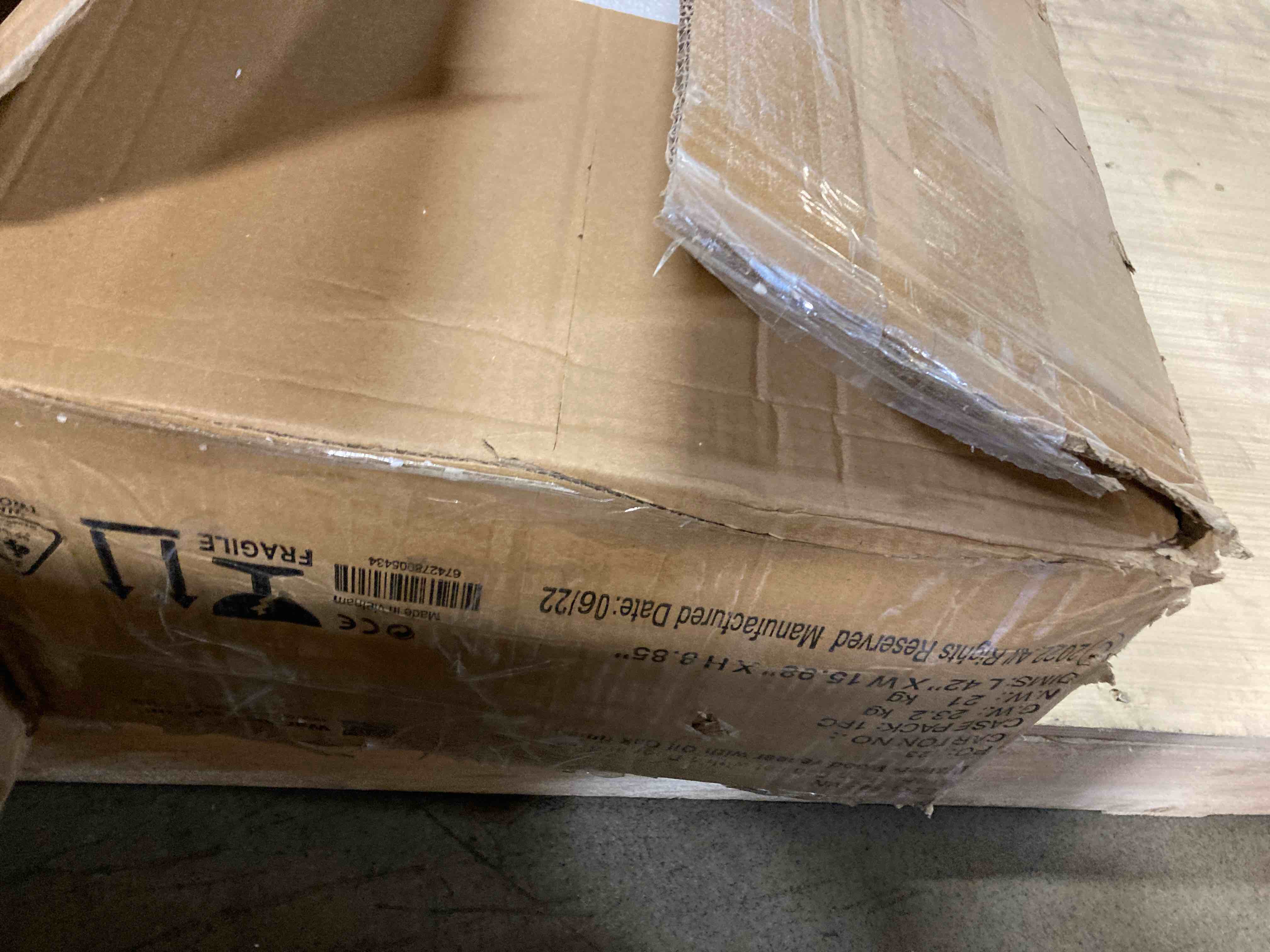 https://s3.amazonaws.com/lotting-images-prod/phillipi/YEL5919703_1713978723731.jpeg