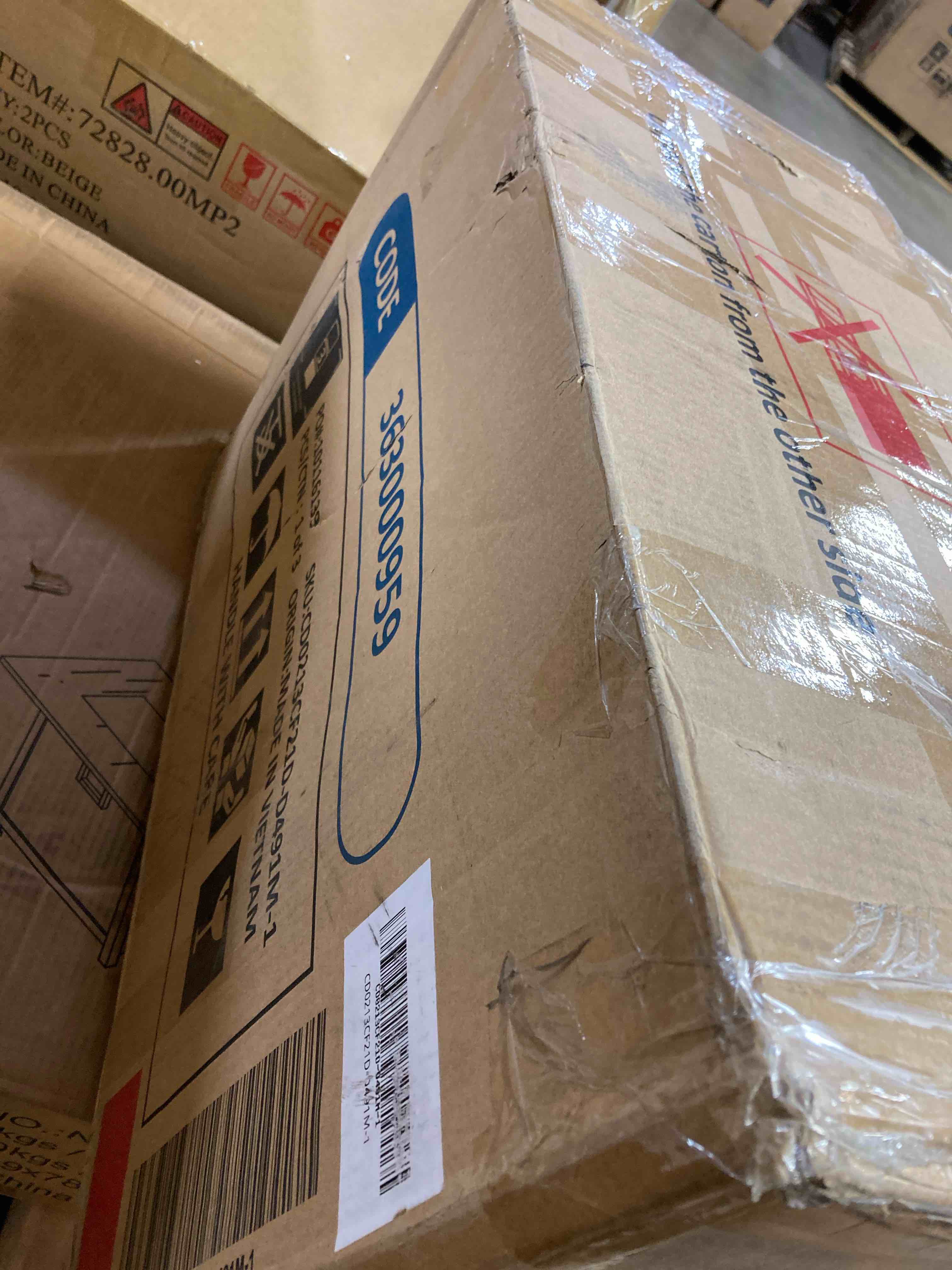 https://s3.amazonaws.com/lotting-images-prod/phillipi/YEL5920771_1716473536687.jpeg